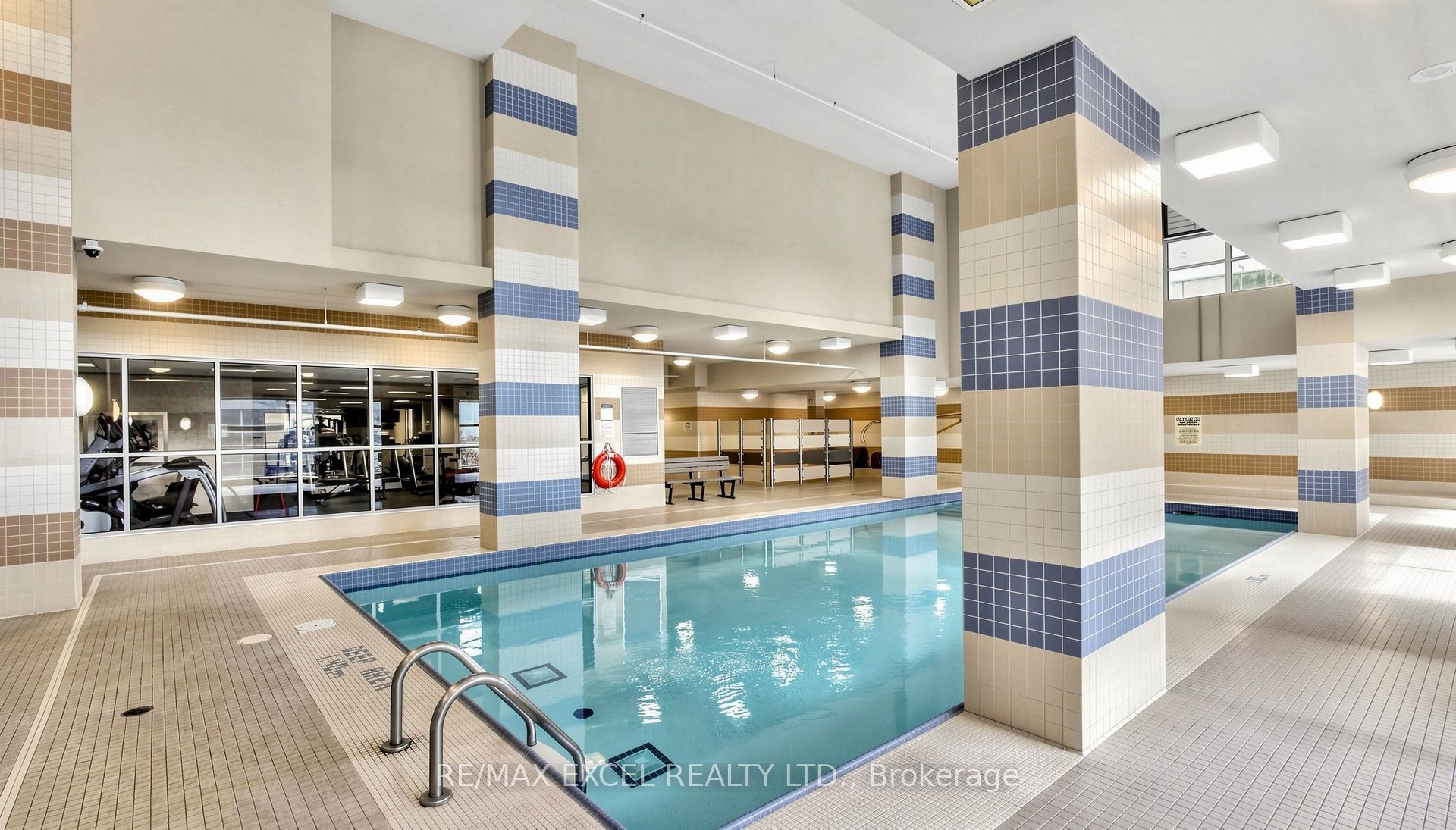 4978 Yonge Street 2009 Property Photo 46