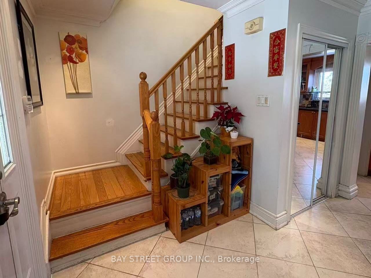 210 Shaughnessy Boulevard Property Photo 2