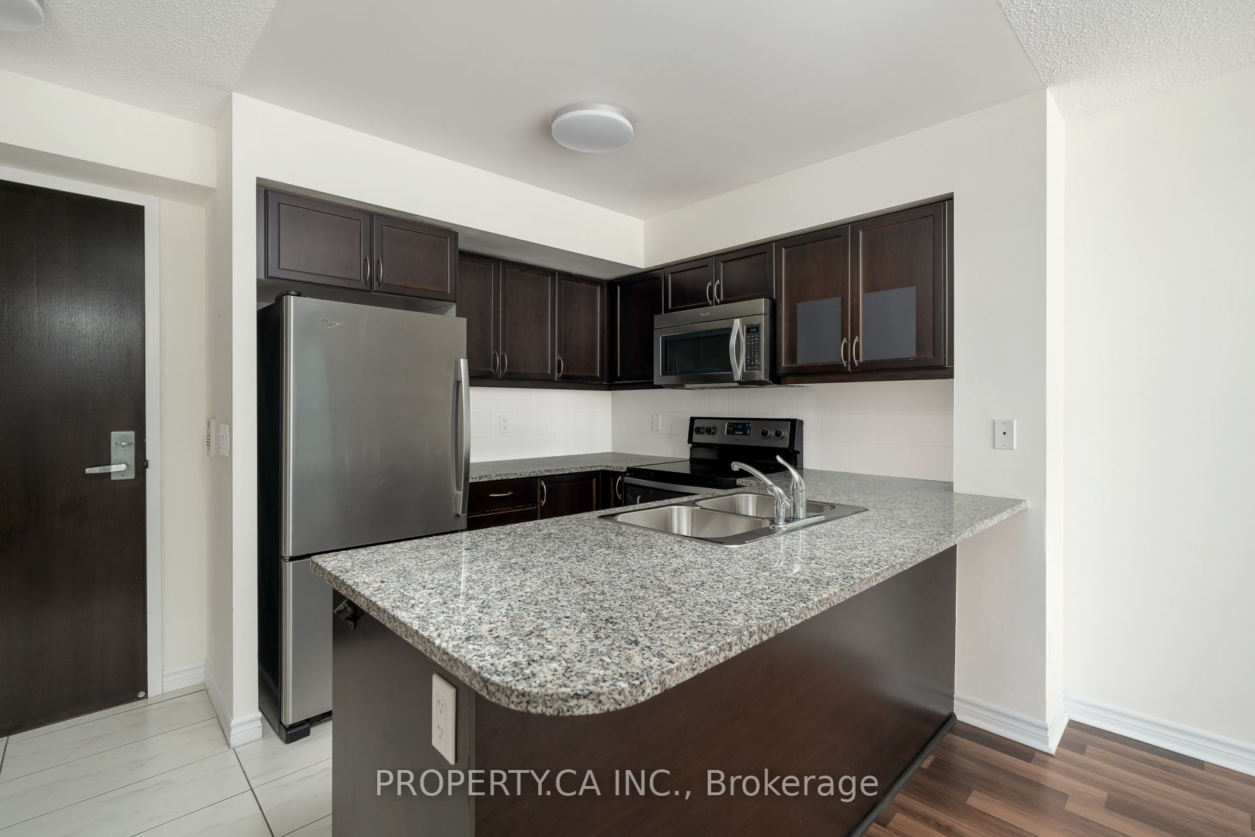 25 Lower Simcoe Street 803 Property Photo 15