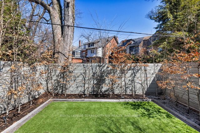 96 Summerhill Avenue Property Photo 14
