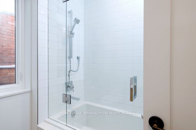 96 Summerhill Avenue Property Photo 38