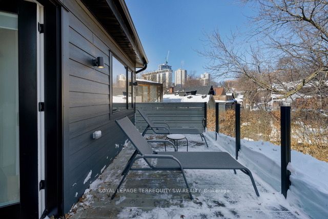 96 Summerhill Avenue Property Photo 43
