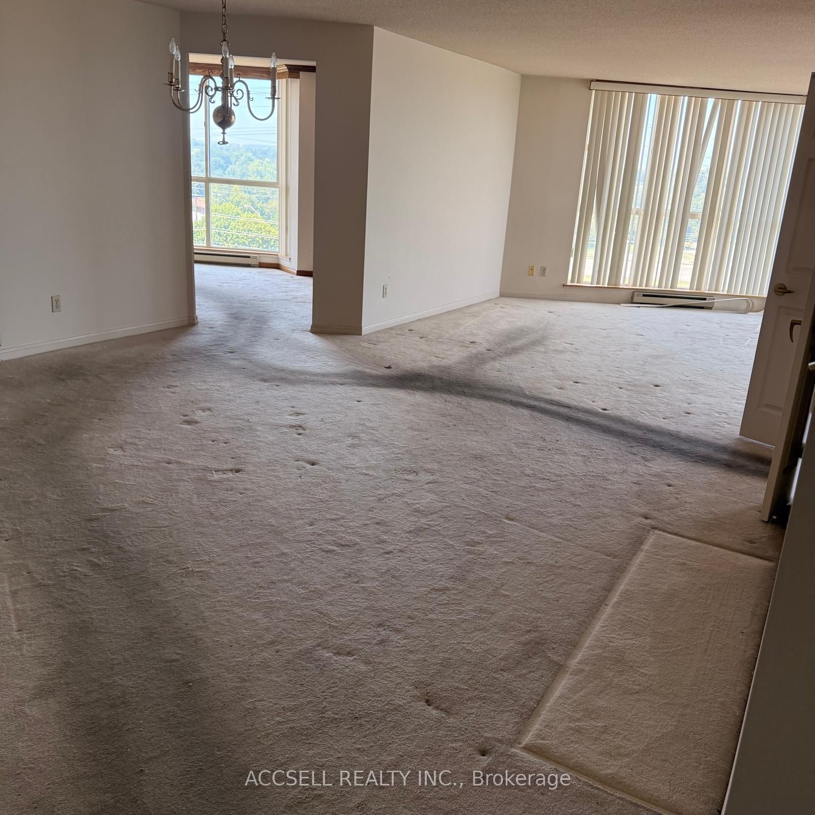 85 Skymark Drive 305 Property Photo 16
