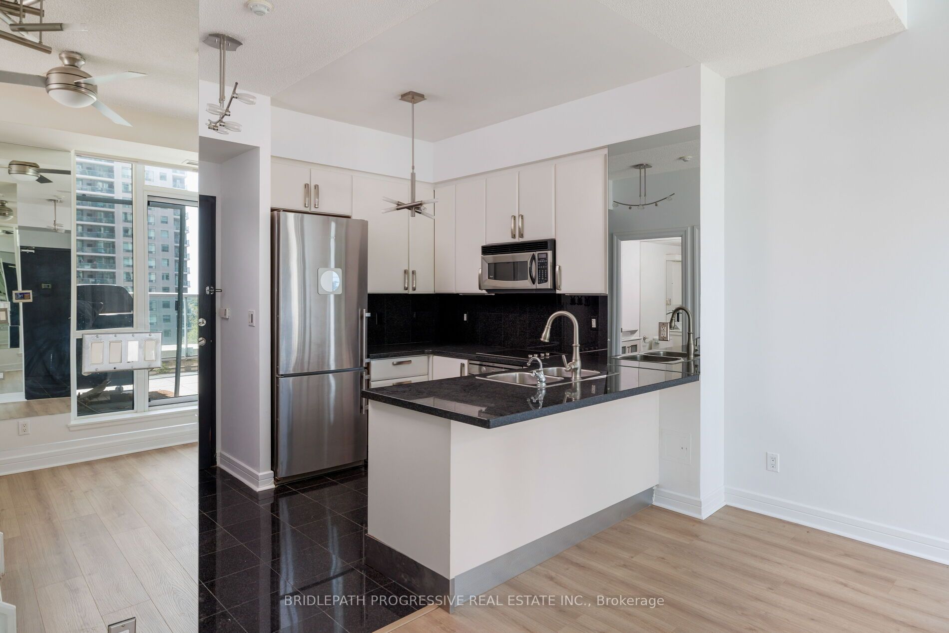 1 Avondale Avenue 509 Property Photo 9