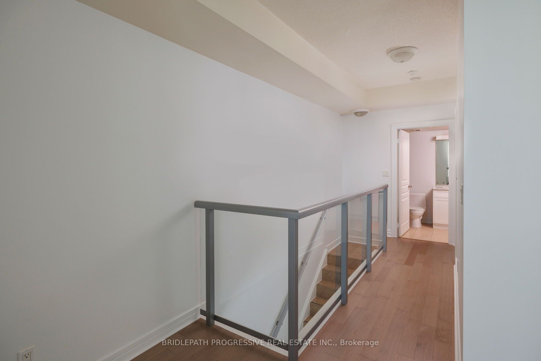 1 Avondale Avenue 509 Property Photo 28