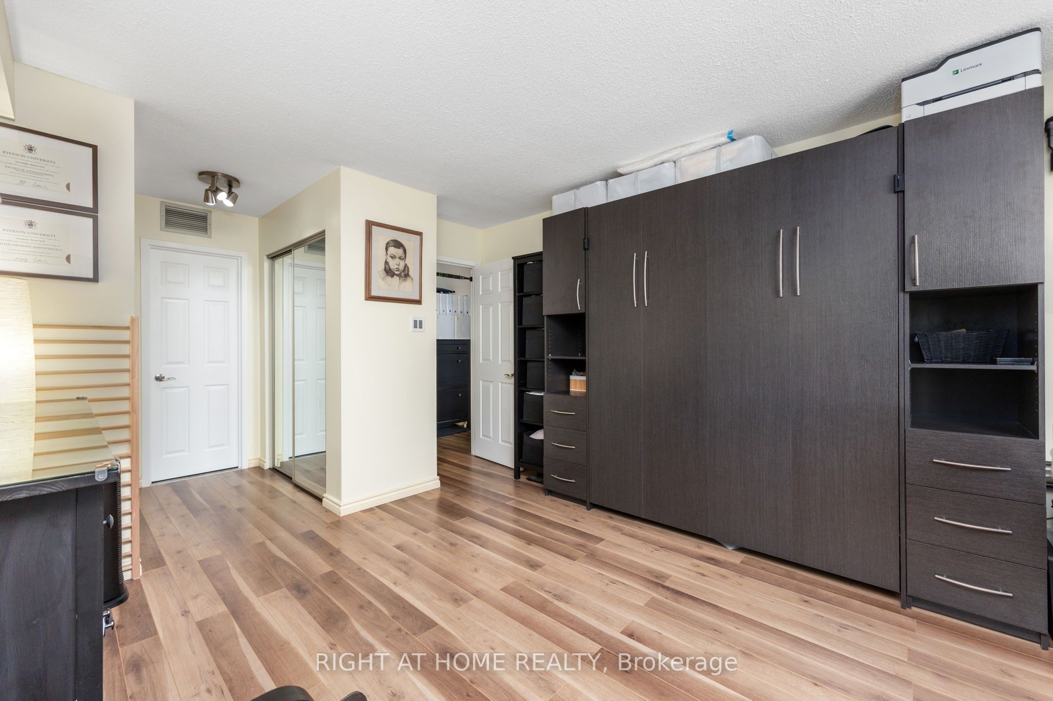77 Harbour Square 2306 Property Photo 12