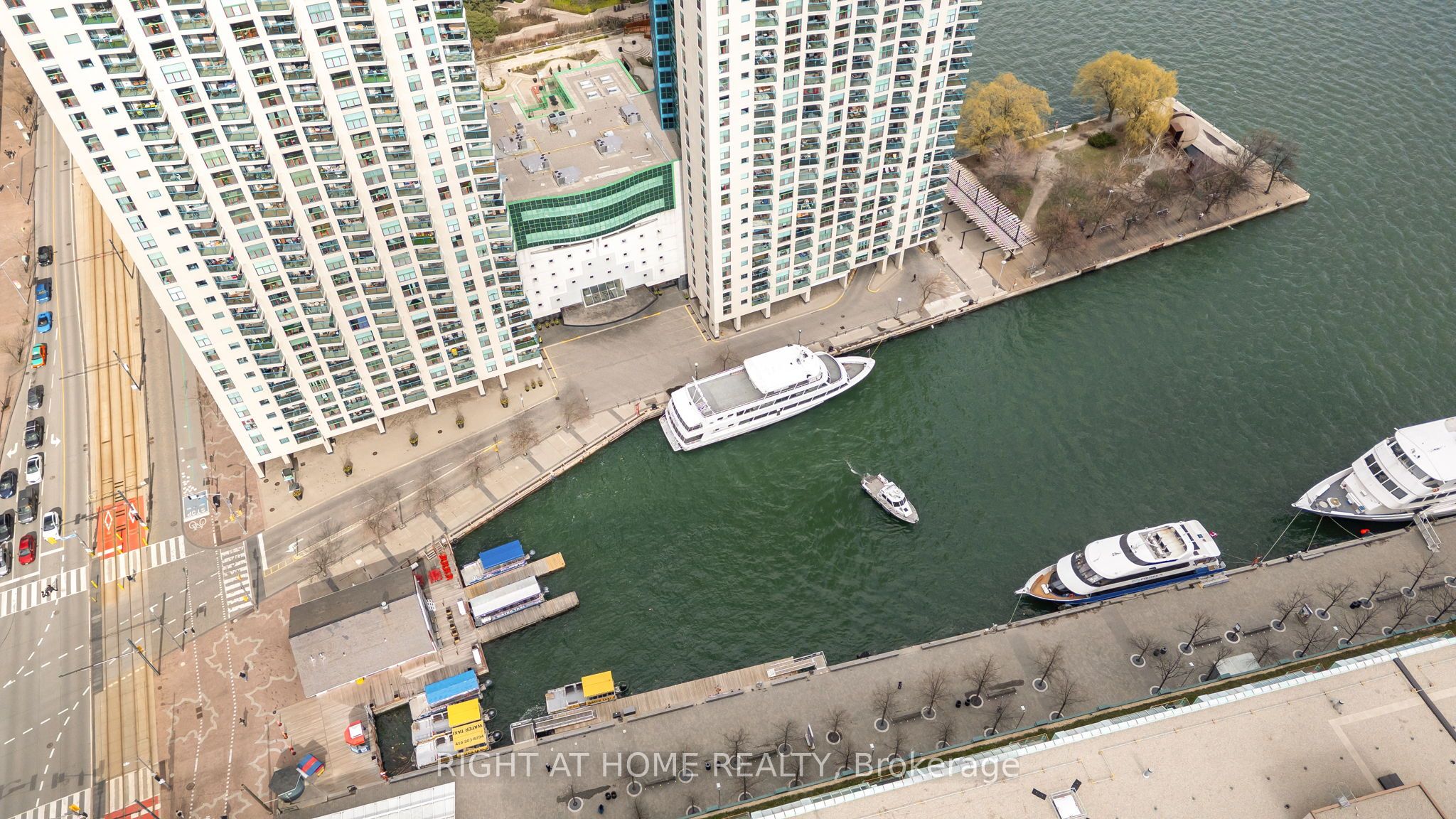 77 Harbour Square 2306 Property Photo 30