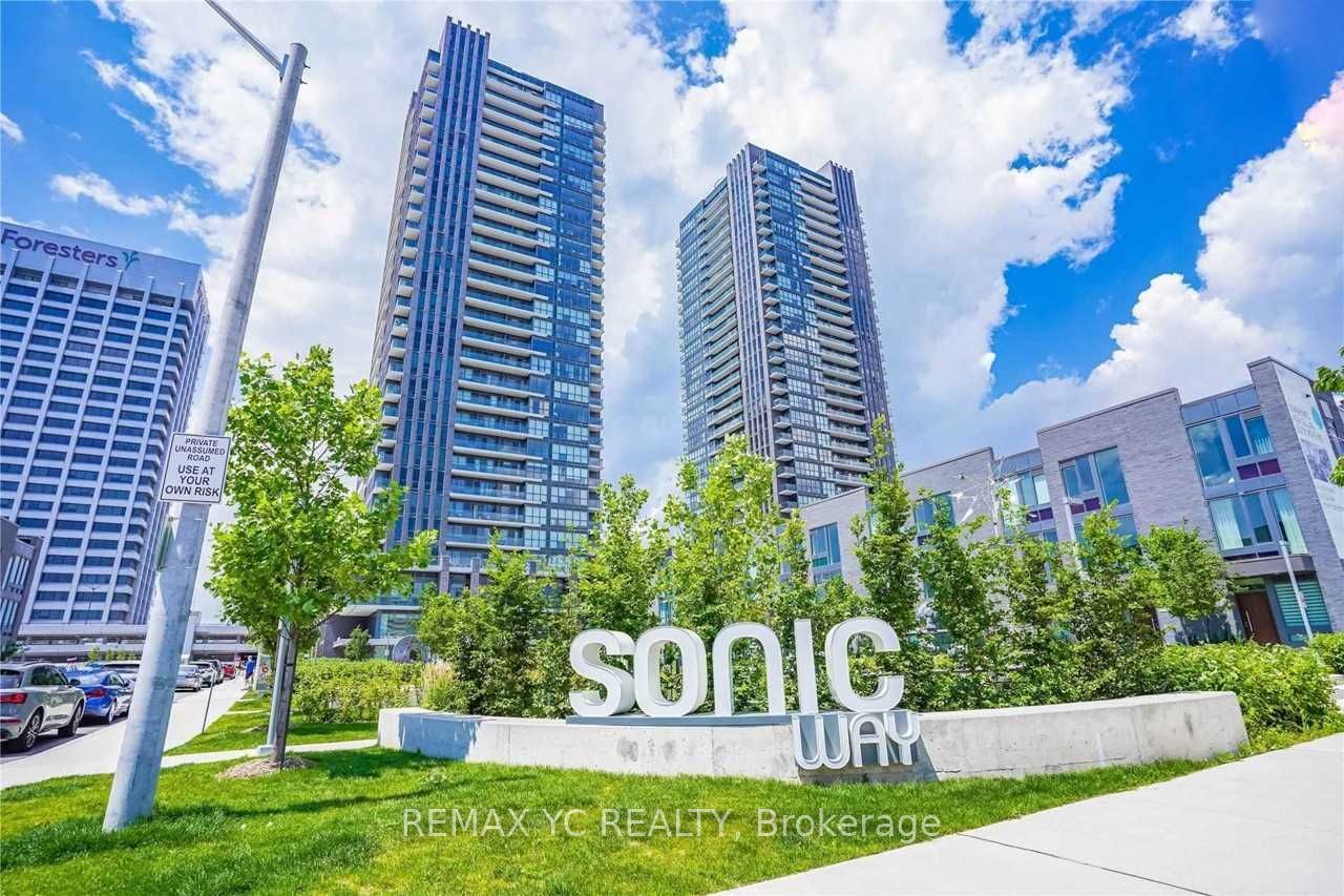 6 Sonic Way N906 Property Photo 1