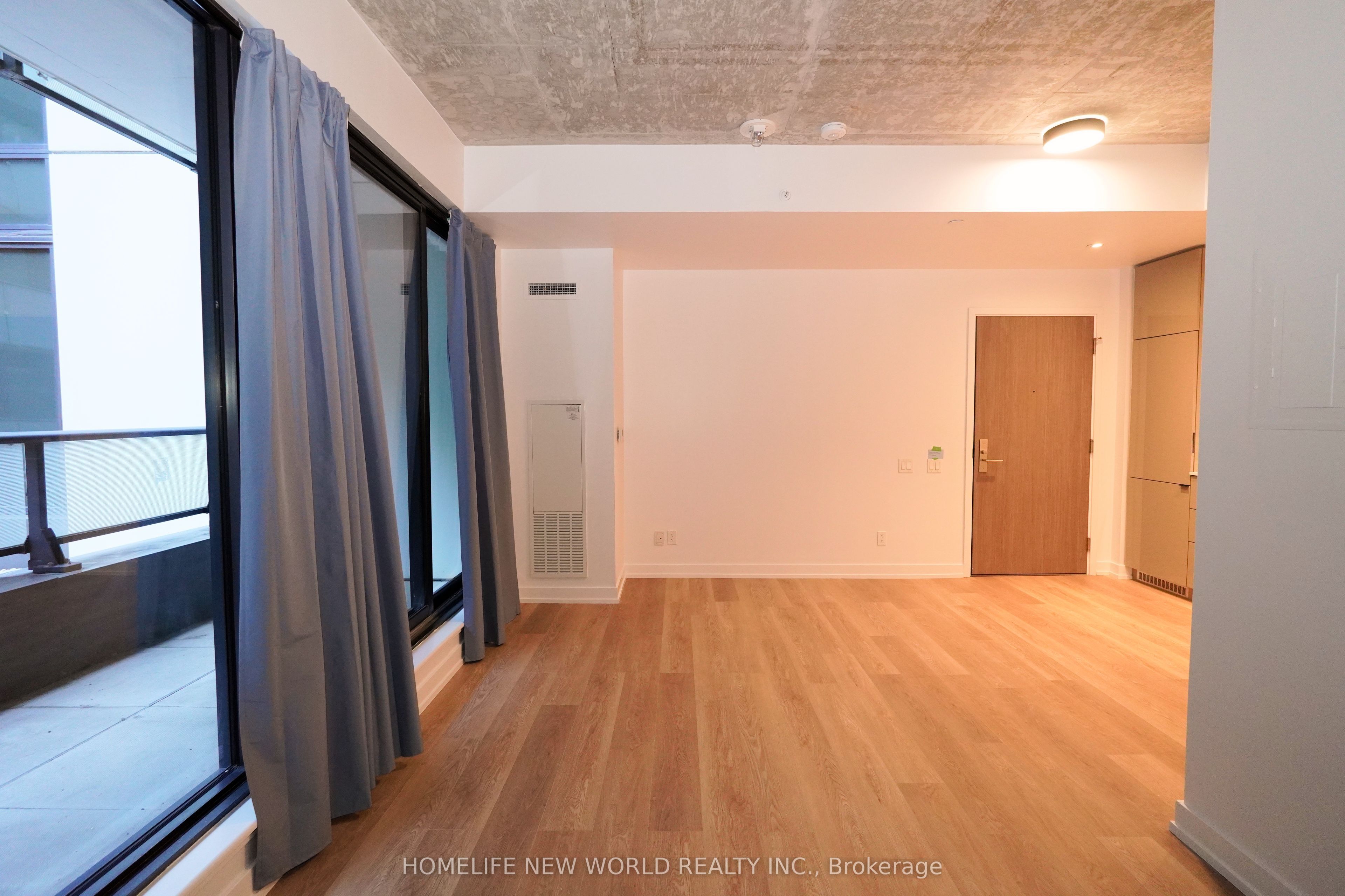 161 Roehampton Avenue 233 Property Photo 13