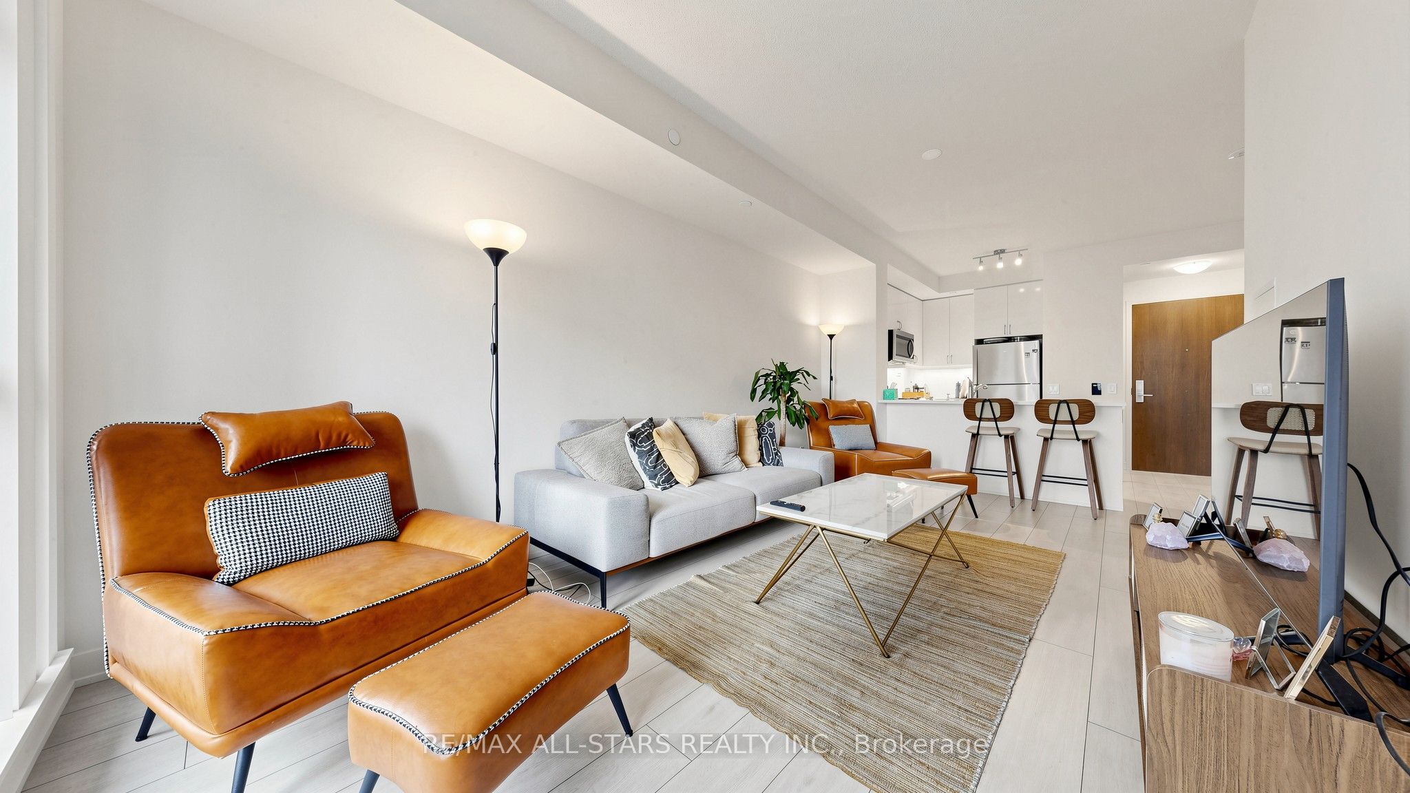4955 Yonge Street 1609 Property Photo 1