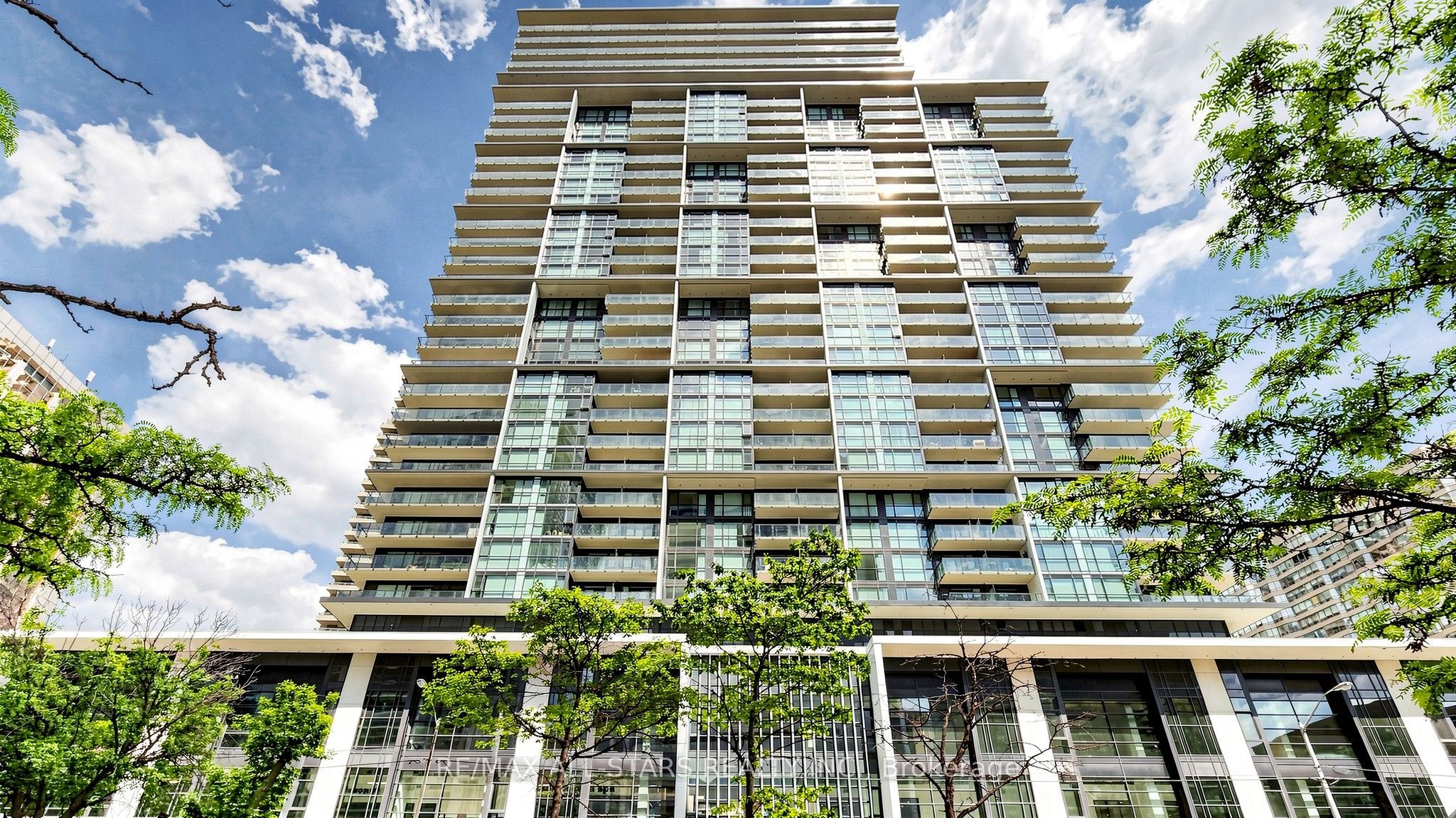 4955 Yonge Street 1609 Property Photo 3
