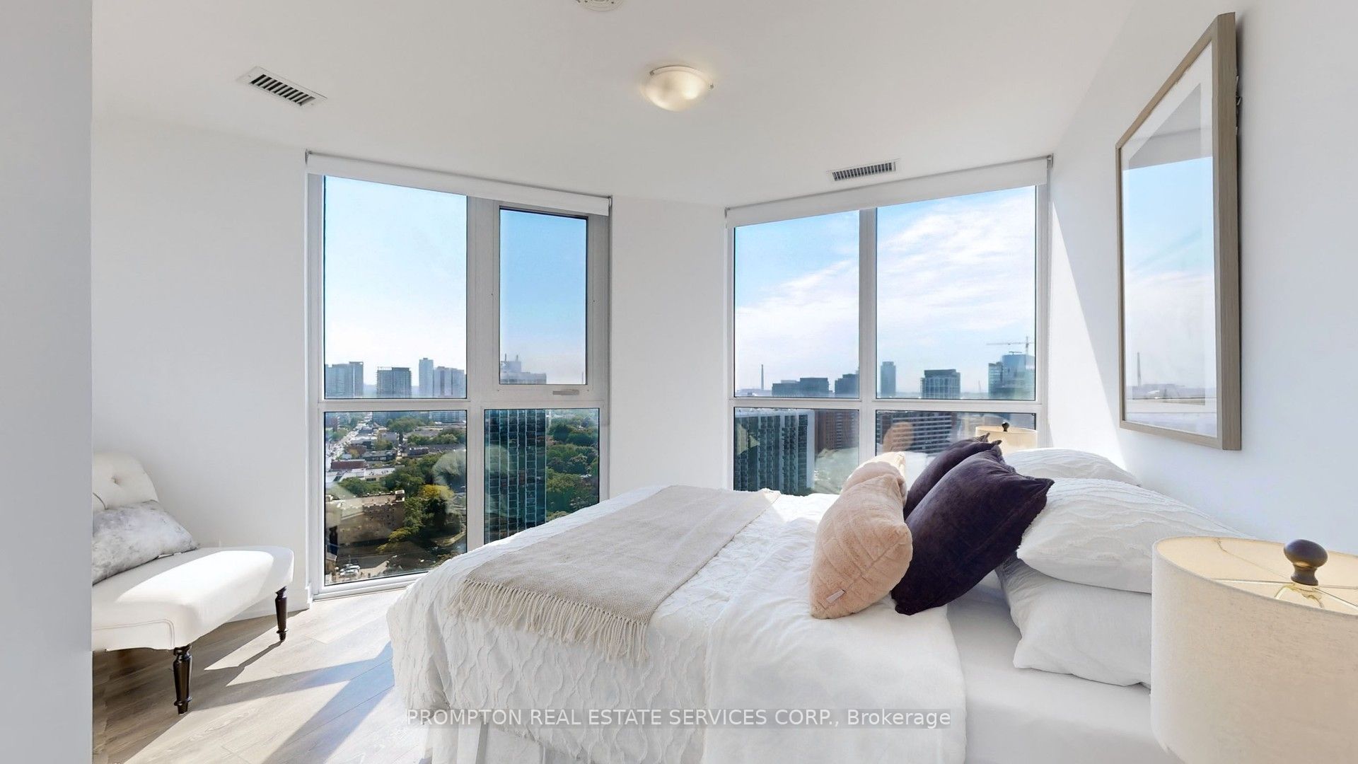 219 Dundas Street E Ph112 Property Photo 16