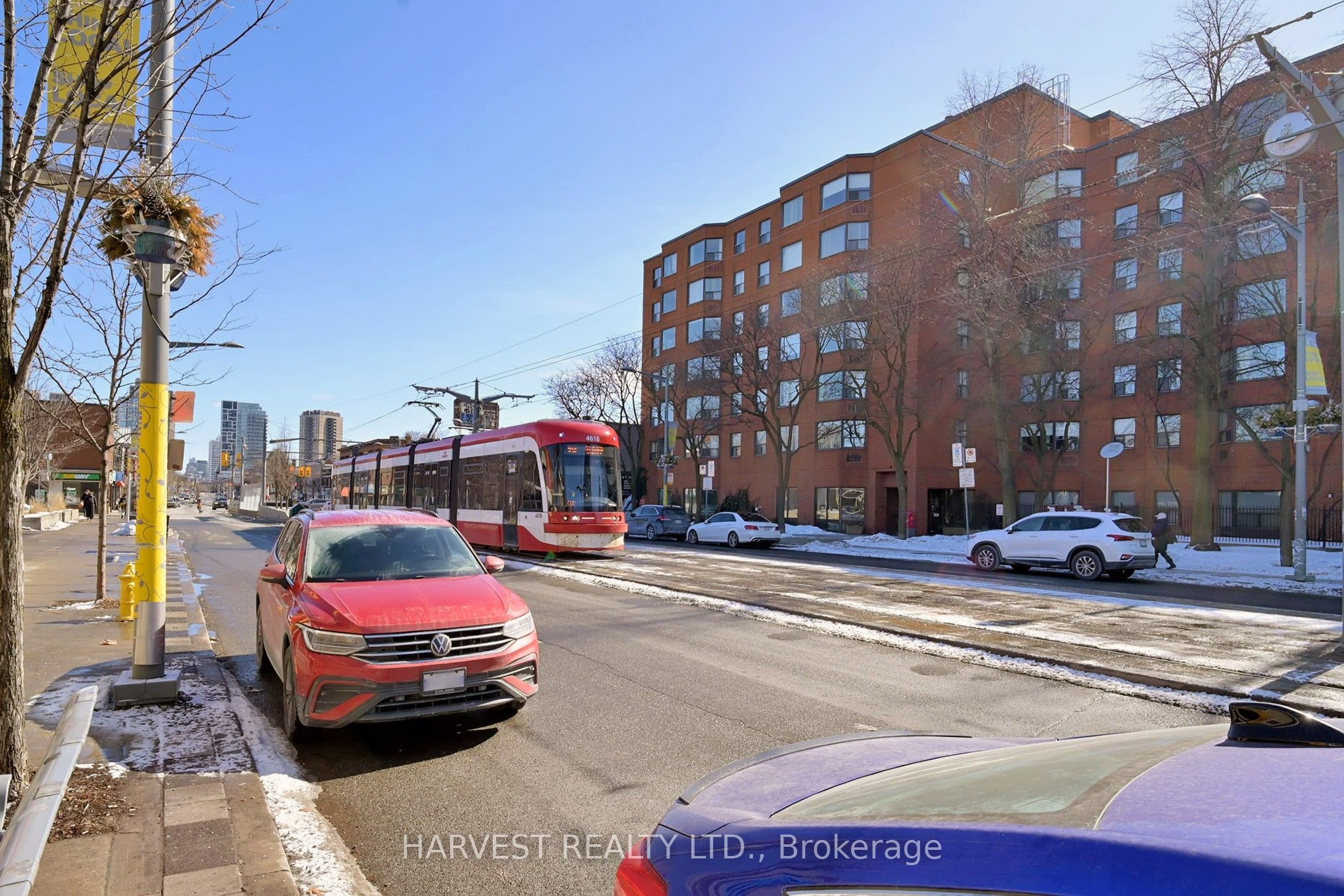 728 St Clair Avenue W 2nd Floor Property Photo 17