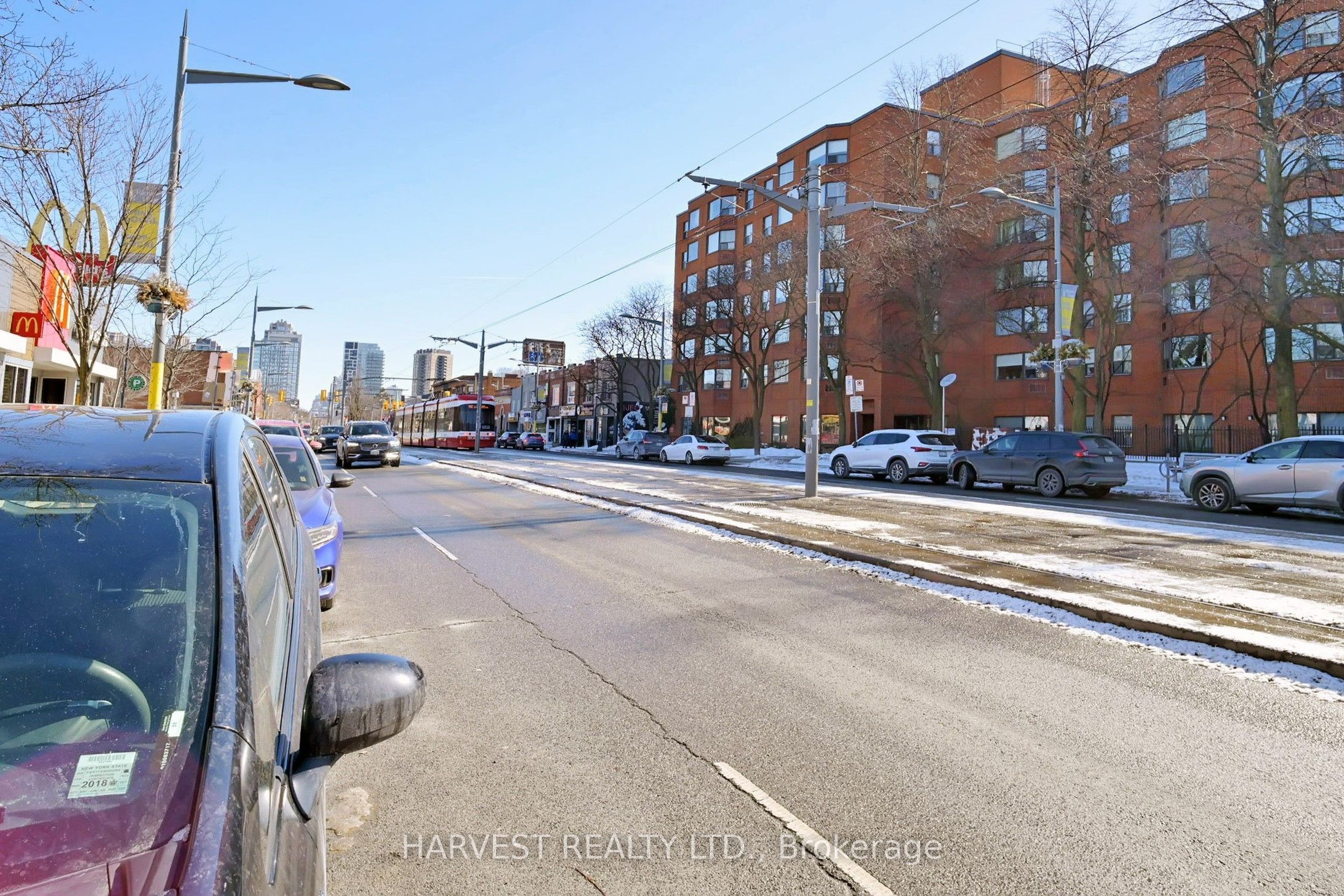 728 St Clair Avenue W 2nd Floor Property Photo 18