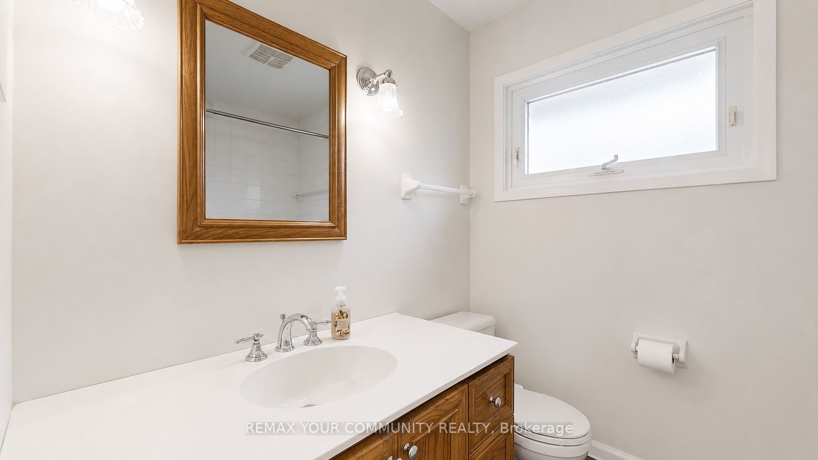 98 Wigmore Drive Property Photo 11