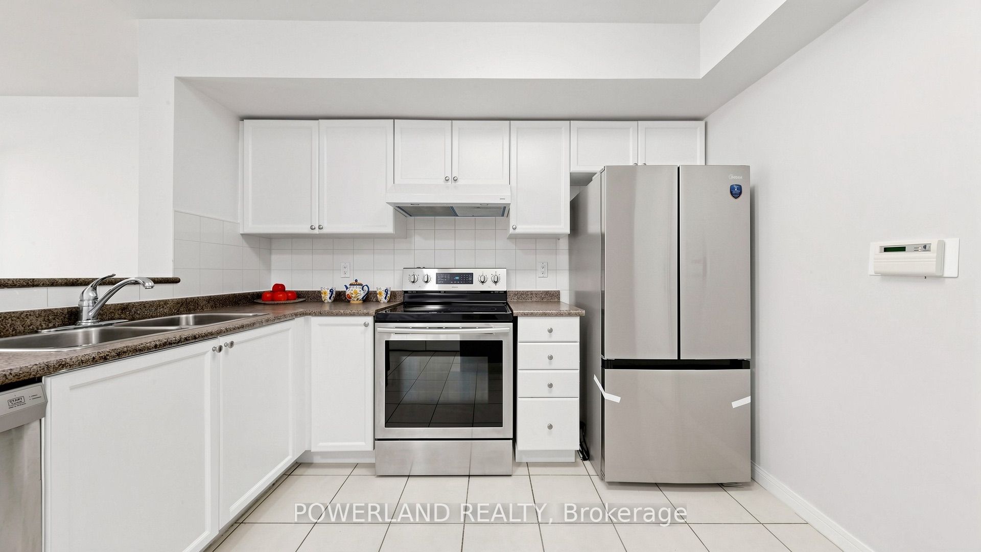 28 Sommerset Way 1120 Property Photo 6