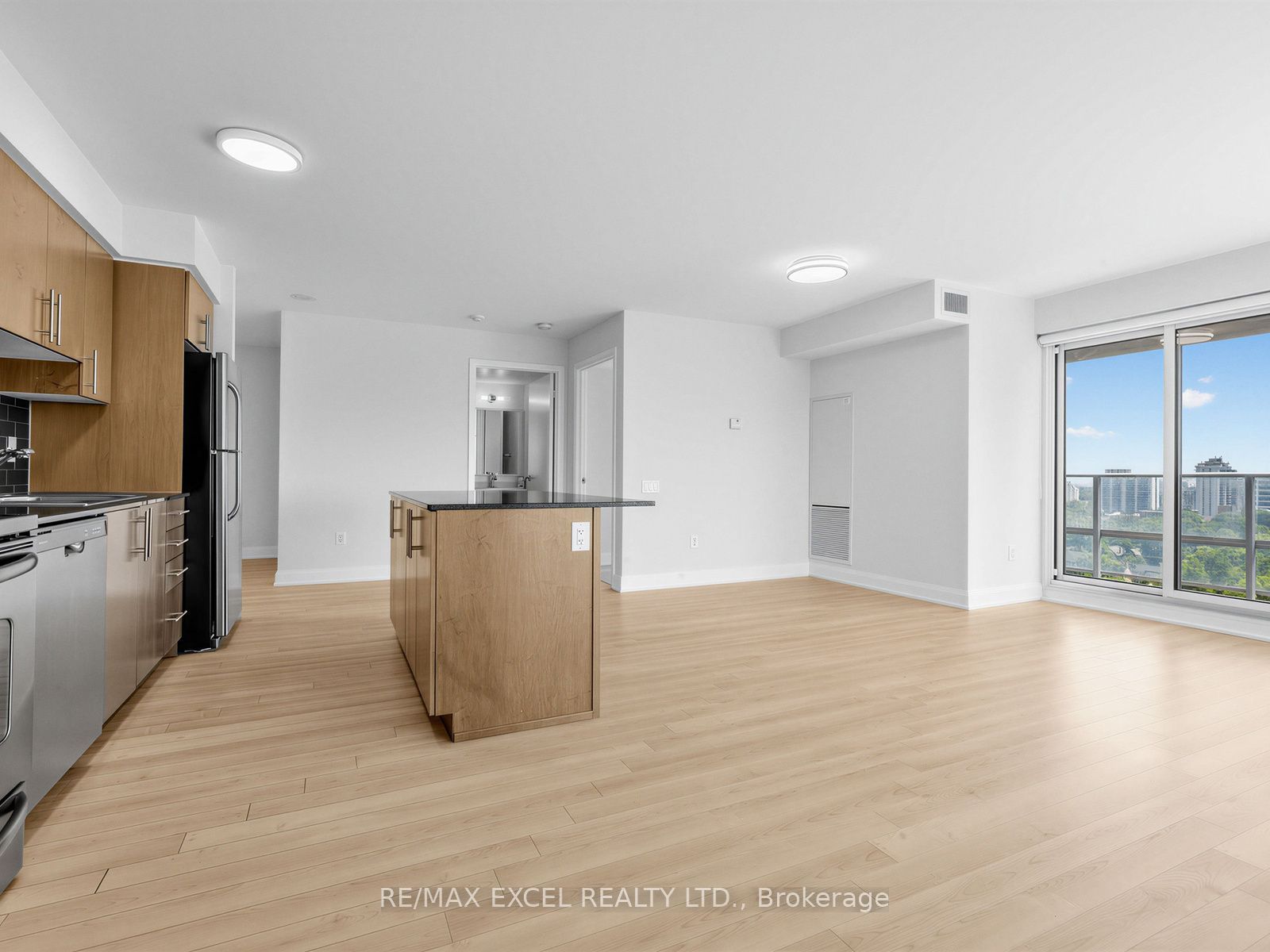 2191 Yonge Street 1805 Property Photo 10