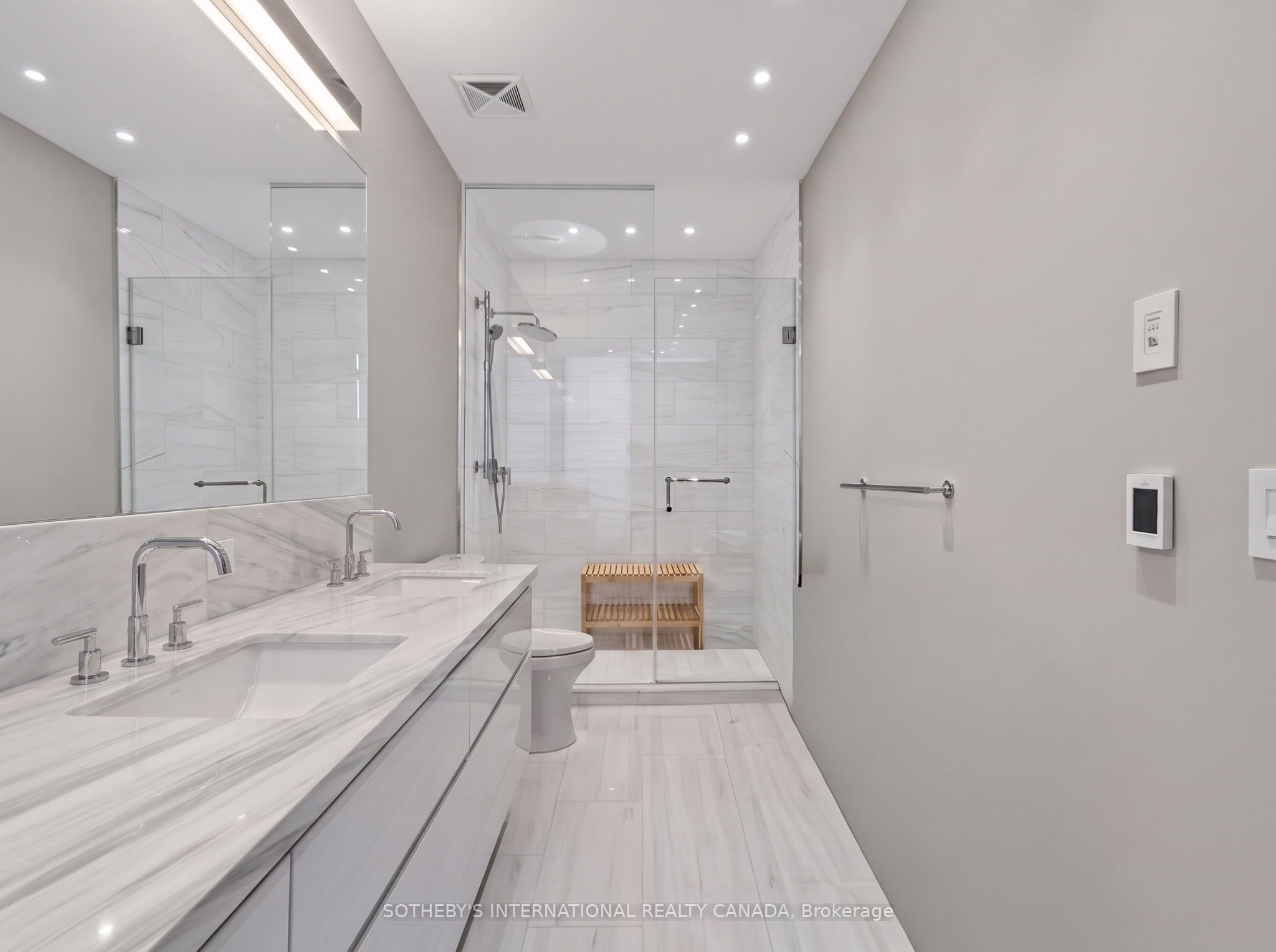 50 Charles Street E 5501 Property Photo 29