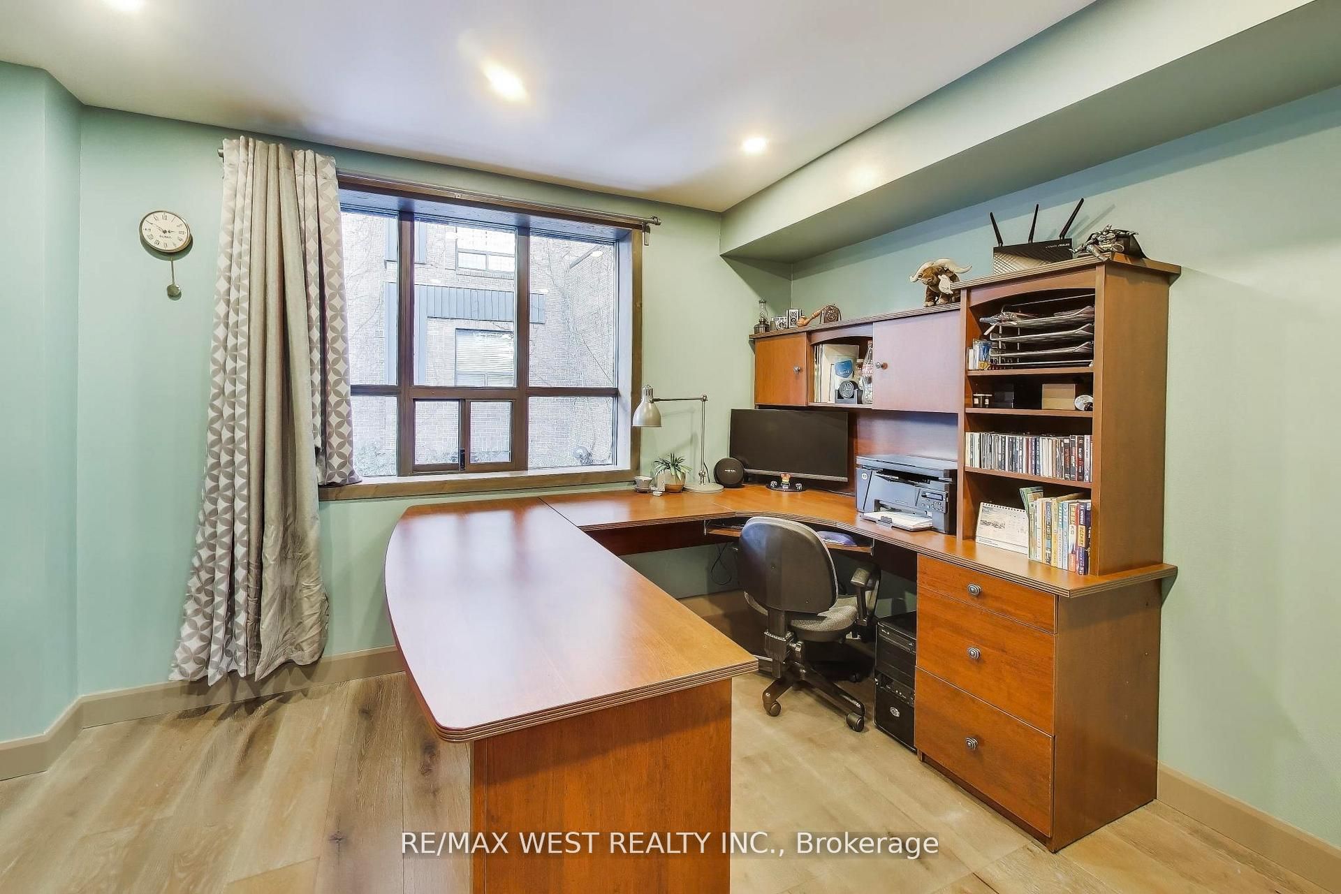 21 Dundonald Street Property Photo 8