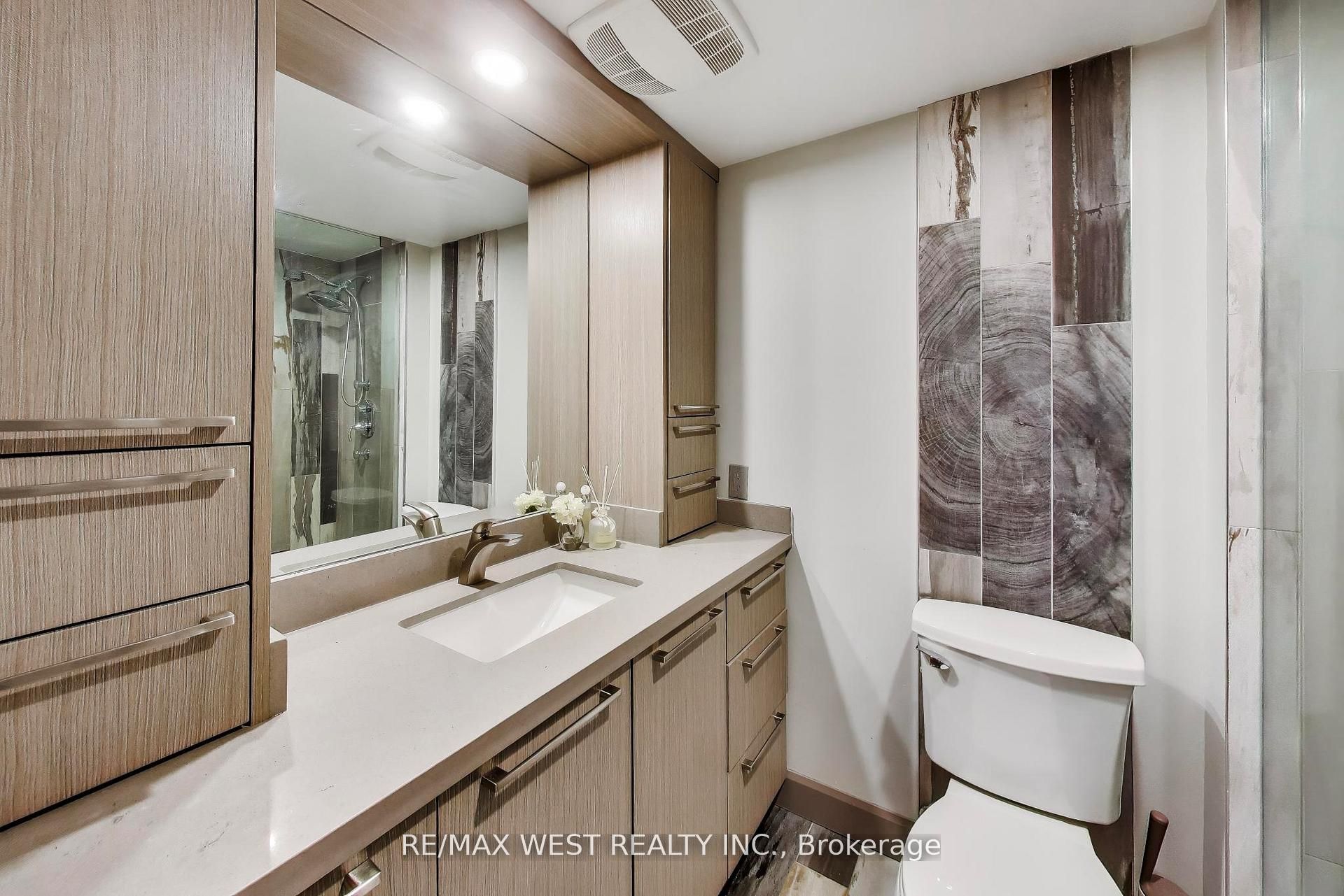 21 Dundonald Street Property Photo 9