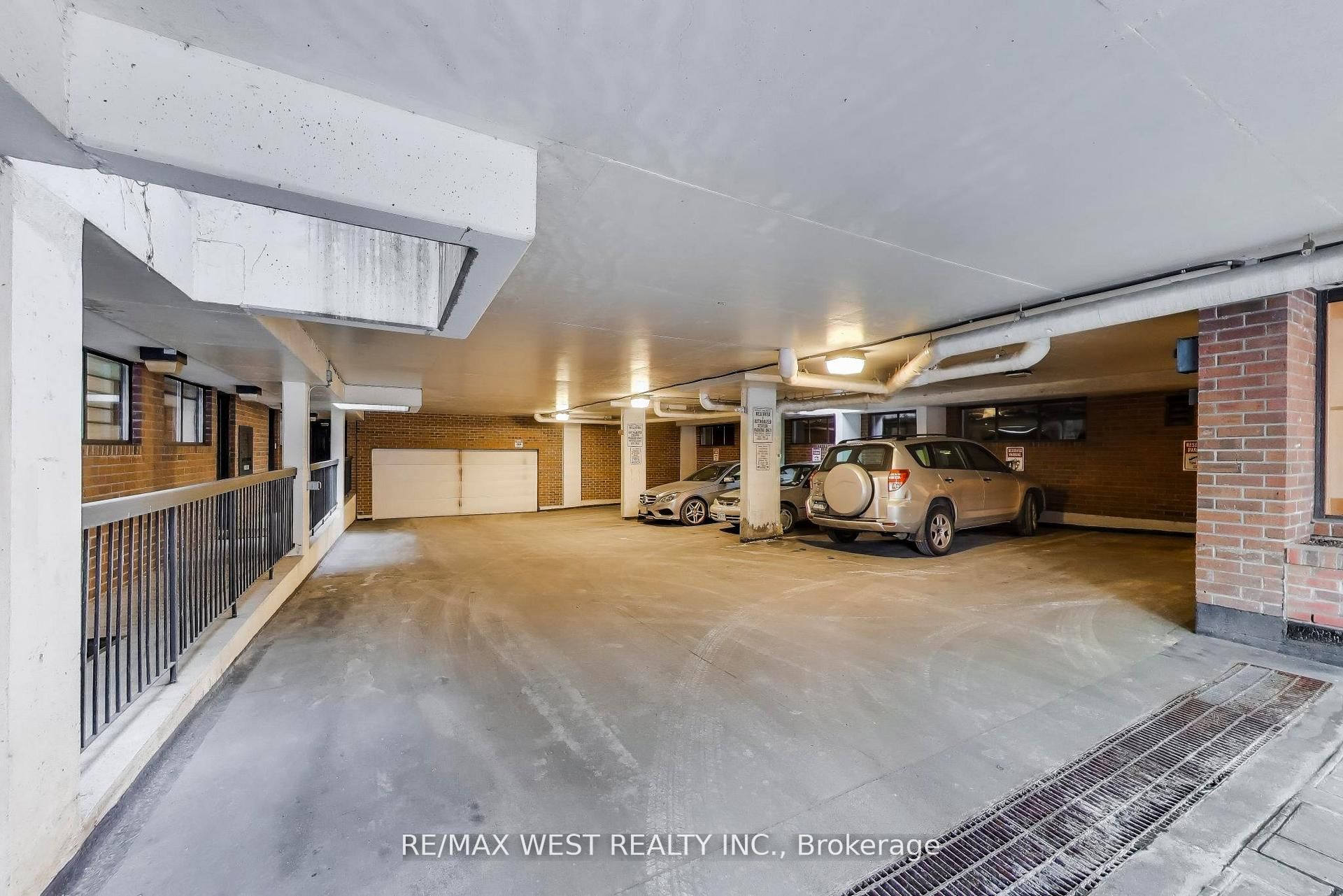 21 Dundonald Street Property Photo 19