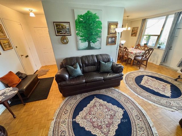 70 Old Sheppard Avenue 112 Property Photo 7