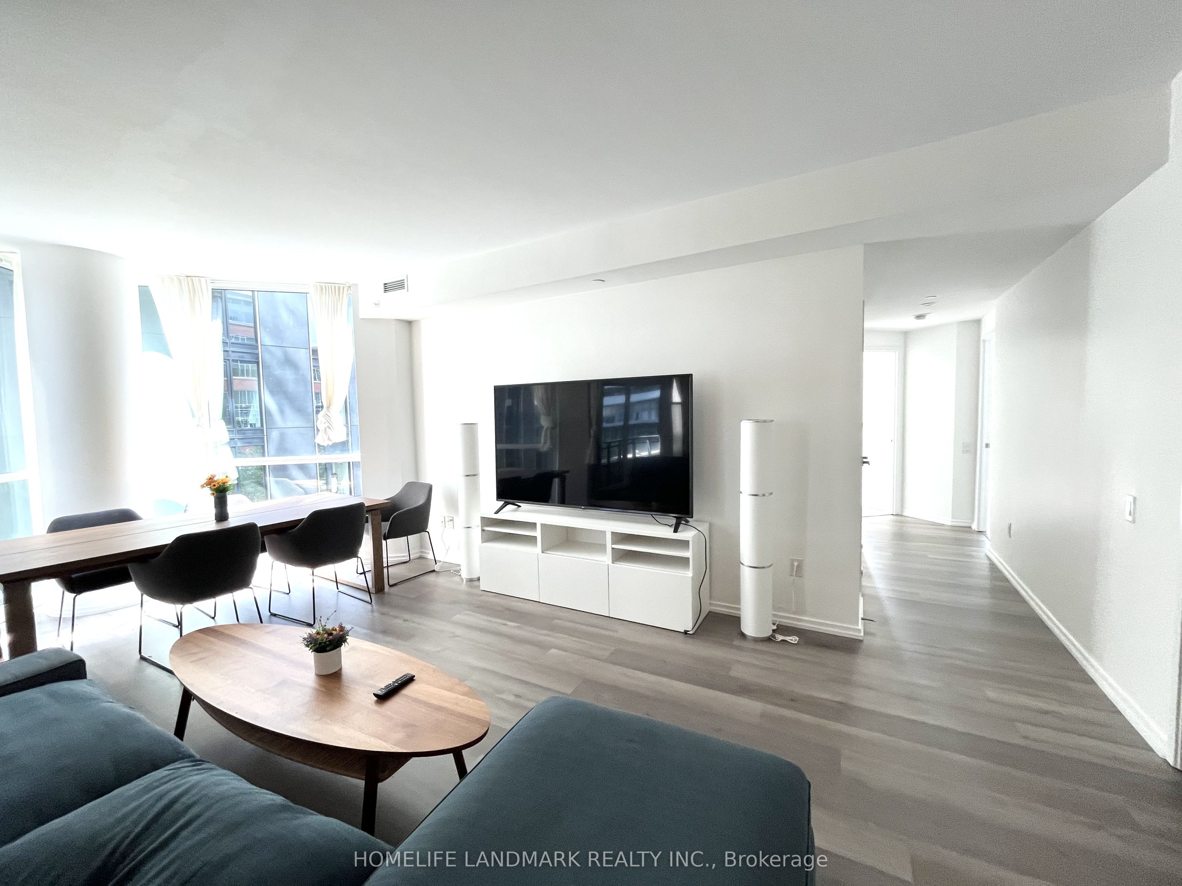 45 Charles Street E 311 Property Photo 2
