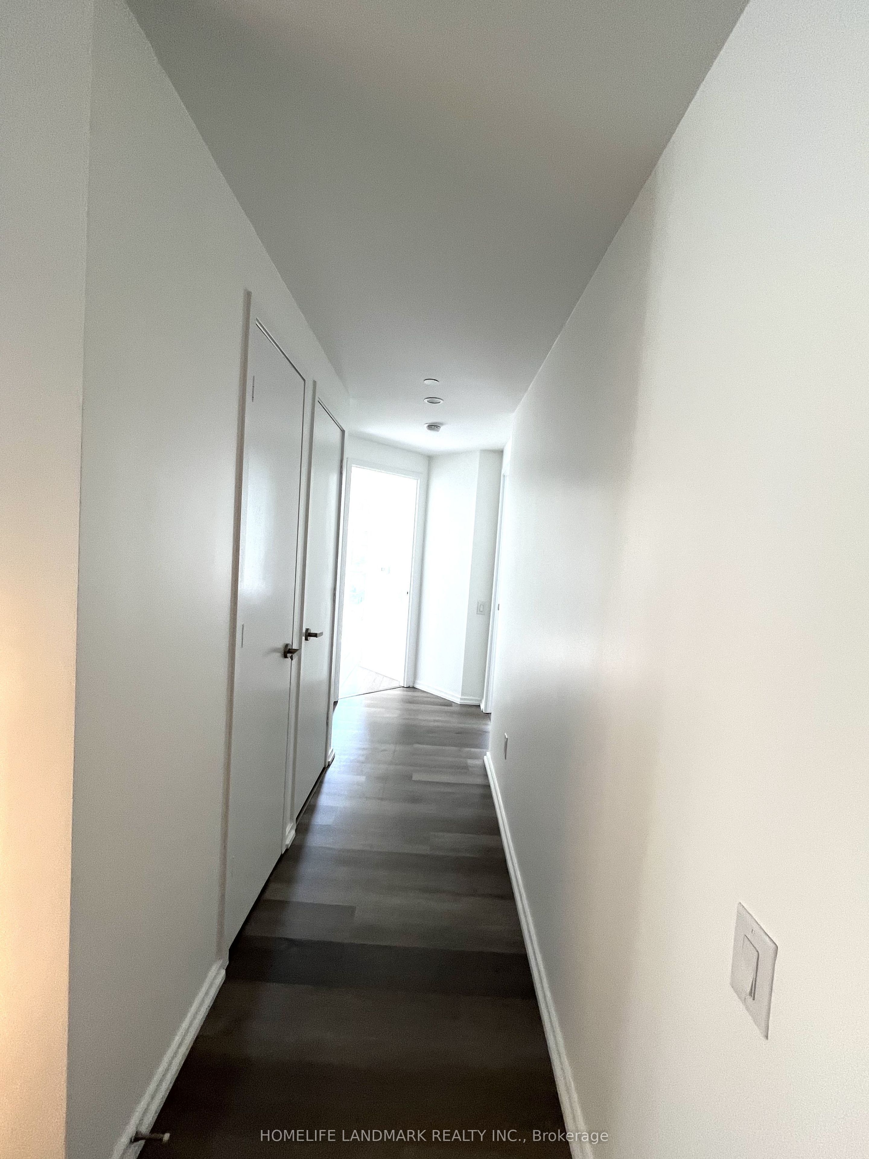 45 Charles Street E 311 Property Photo 9