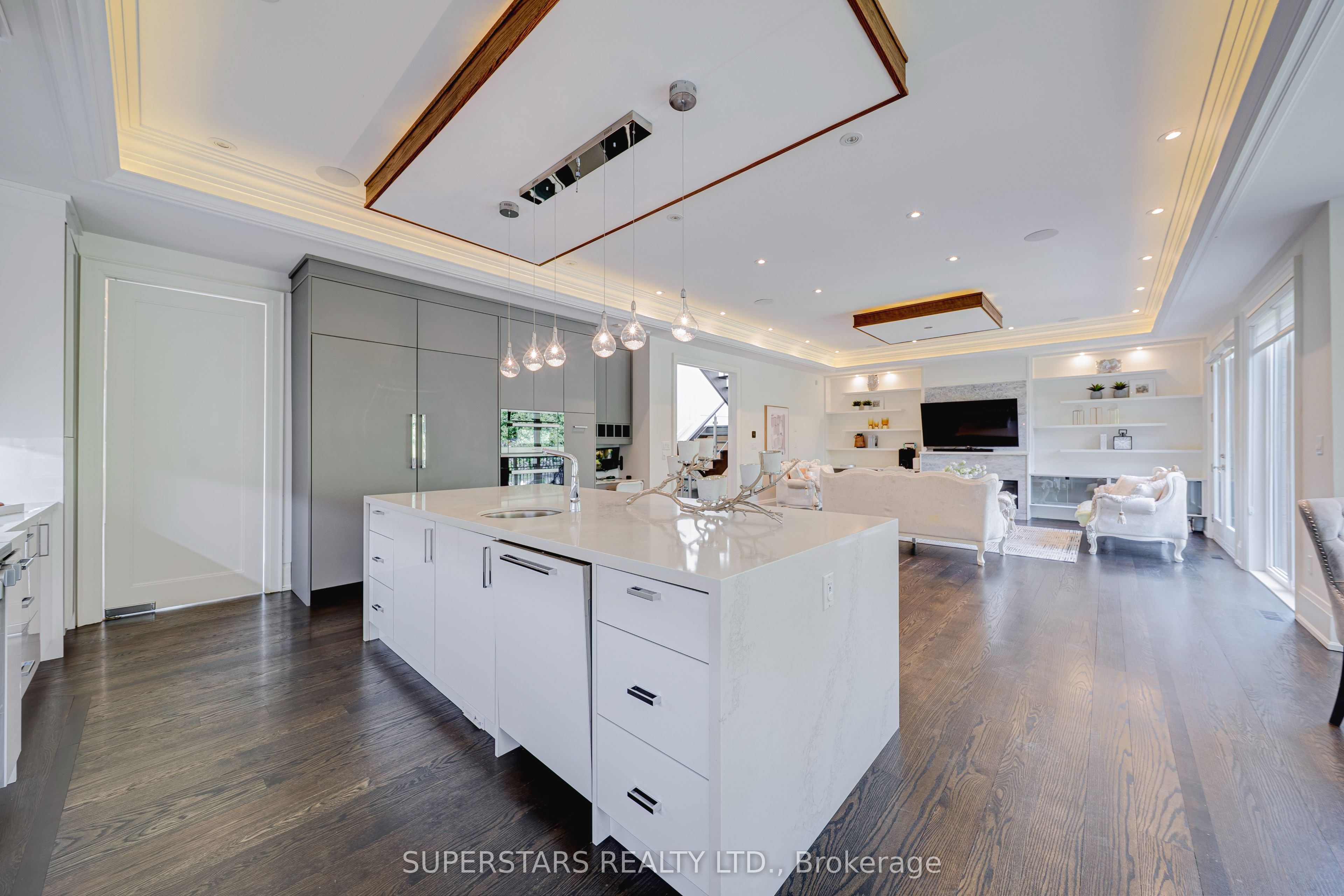 76 Bevdale Road Property Photo 9
