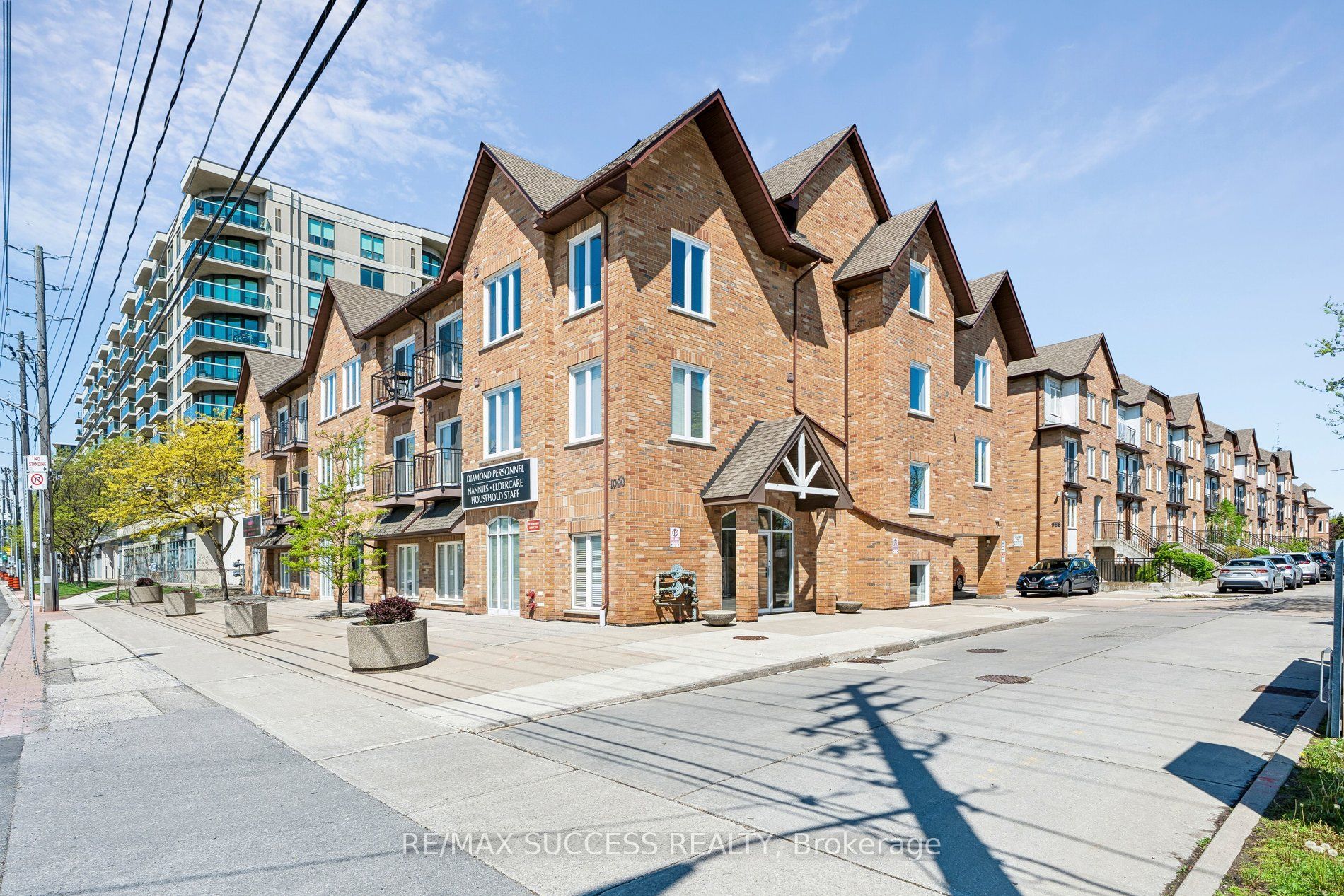 1000 Sheppard Avenue W 301 Property Photo 2