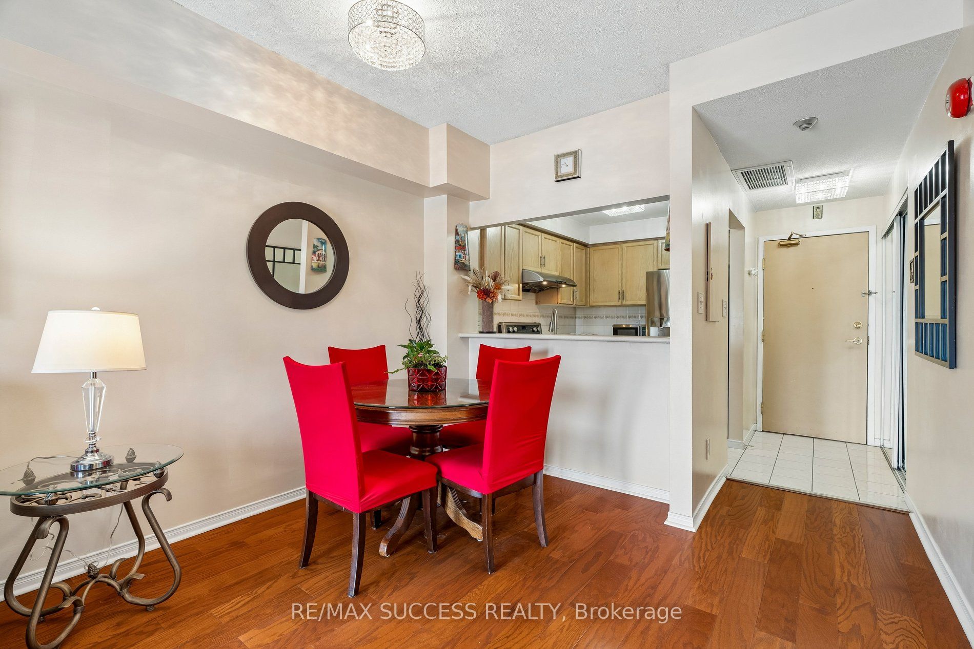 1000 Sheppard Avenue W 301 Property Photo 12