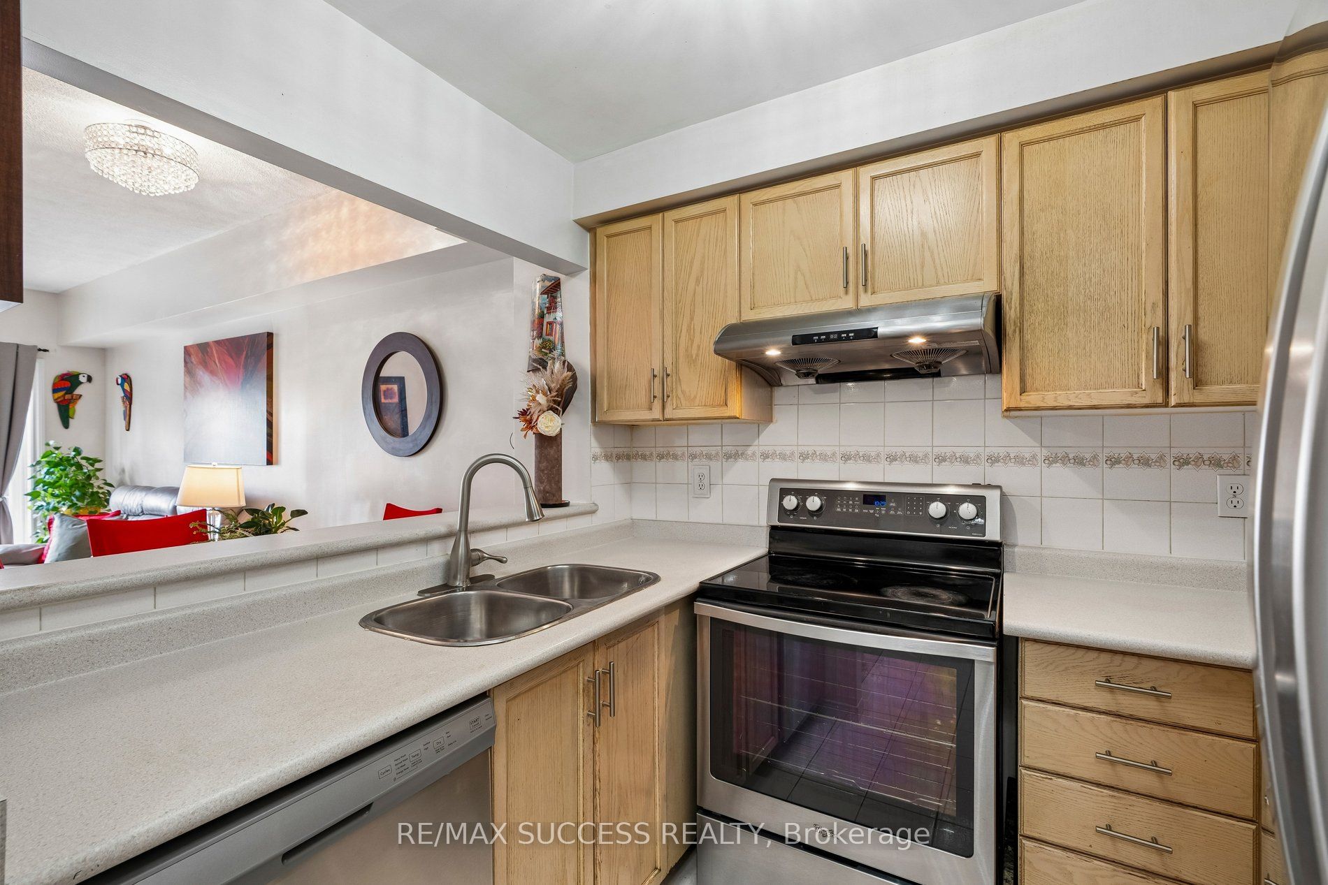 1000 Sheppard Avenue W 301 Property Photo 16