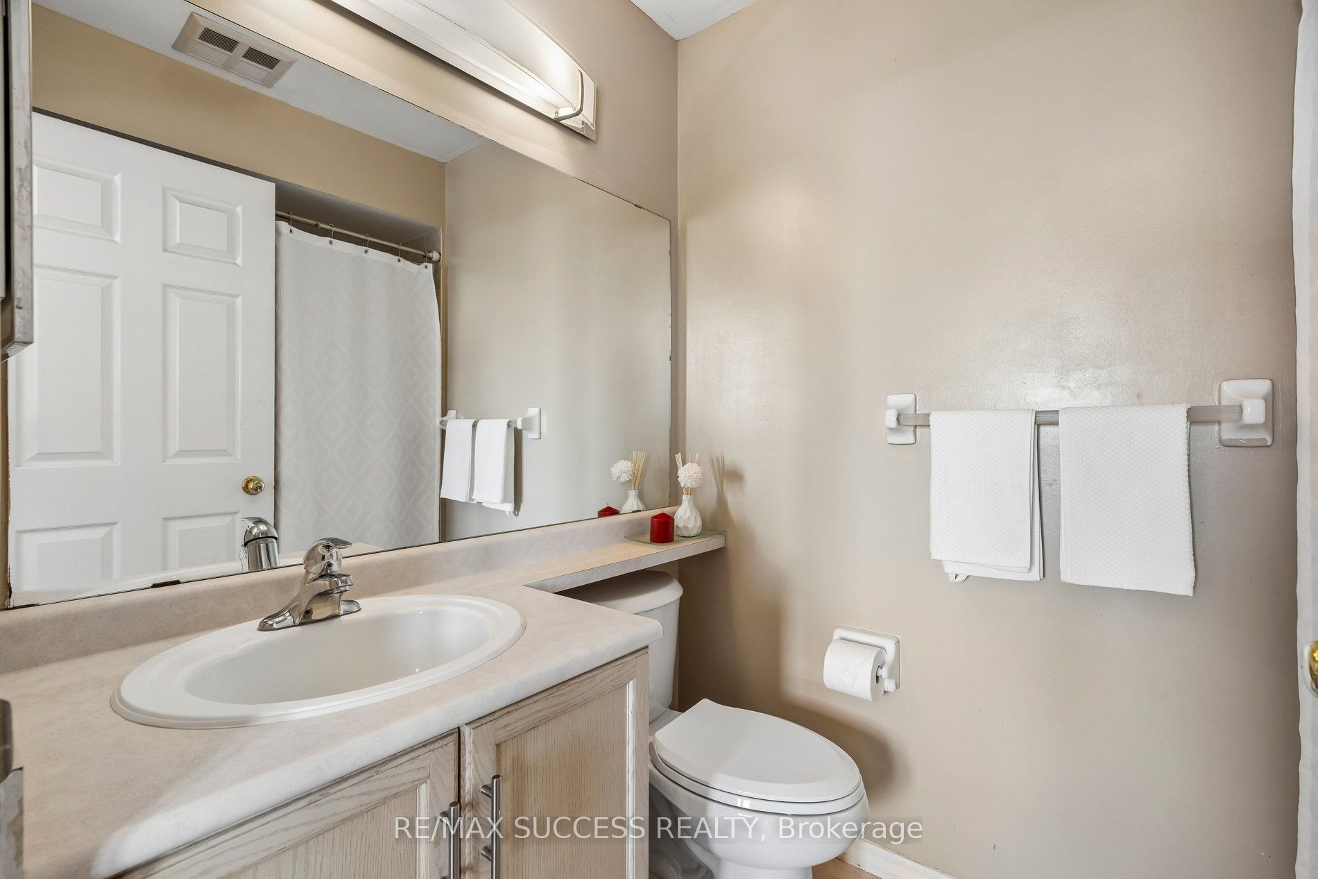 1000 Sheppard Avenue W 301 Property Photo 25