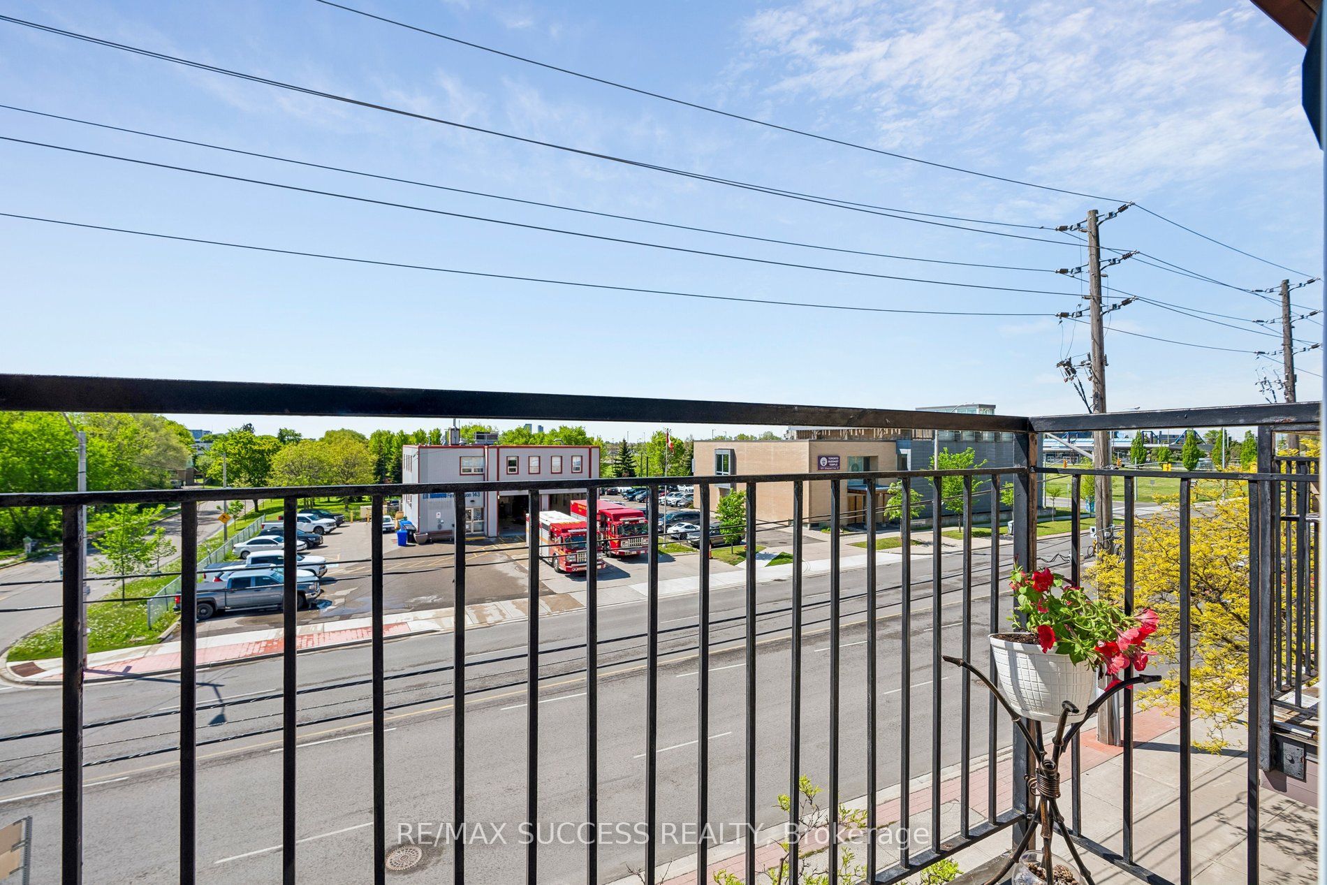 1000 Sheppard Avenue W 301 Property Photo 28