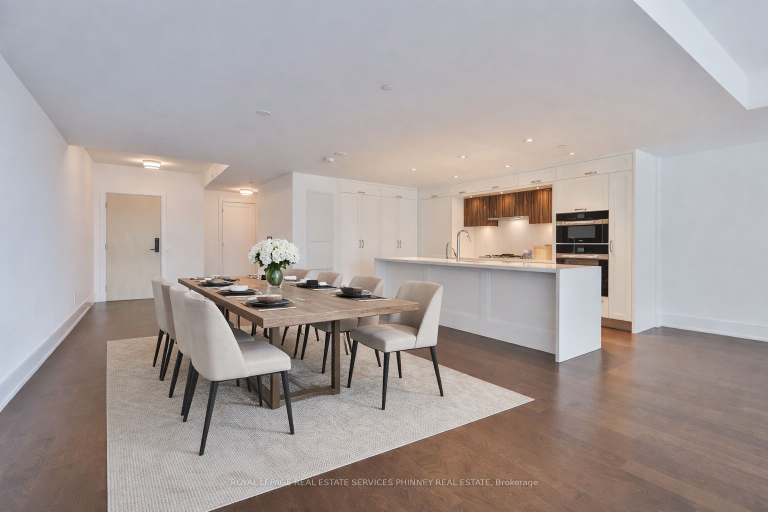 155 Merchants' Wharf 214 Property Photo 1