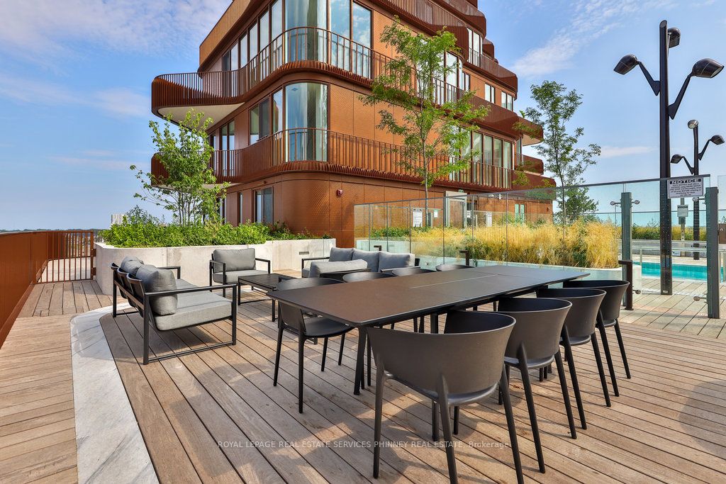 155 Merchants' Wharf 214 Property Photo 31