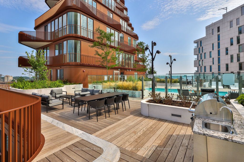 155 Merchants' Wharf 214 Property Photo 34