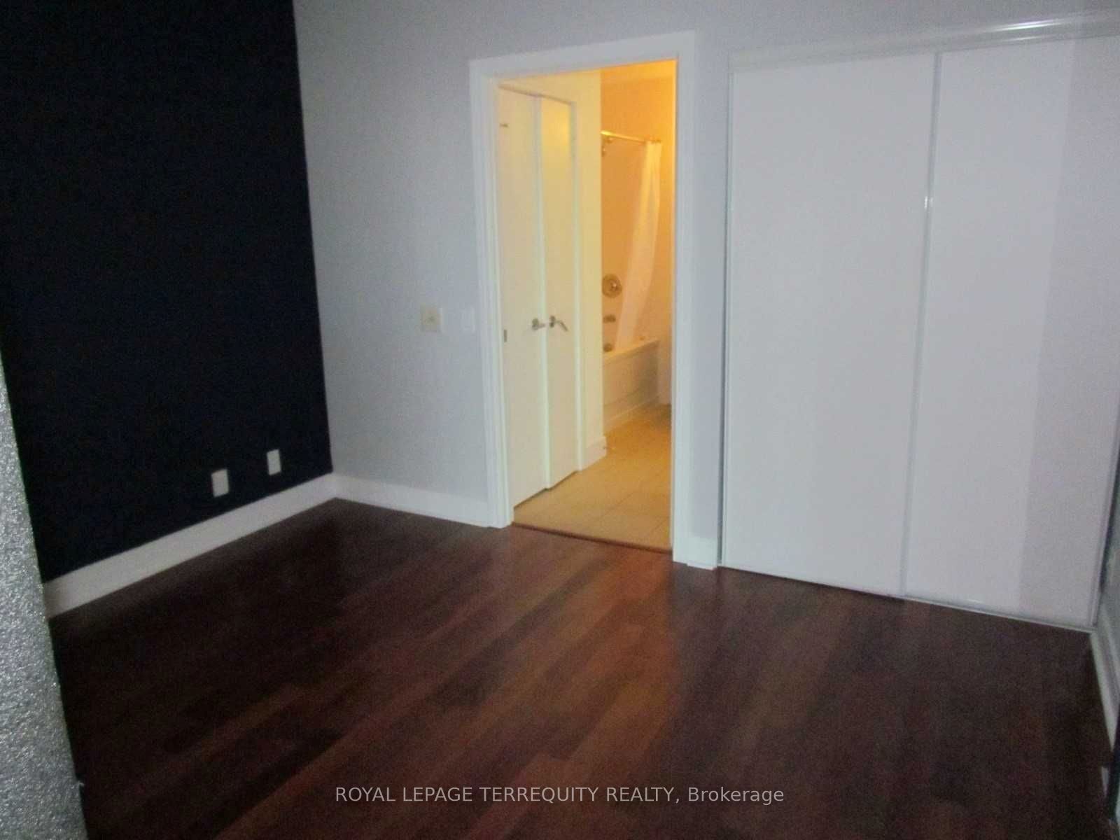 116 George Street 405 Property Photo 6