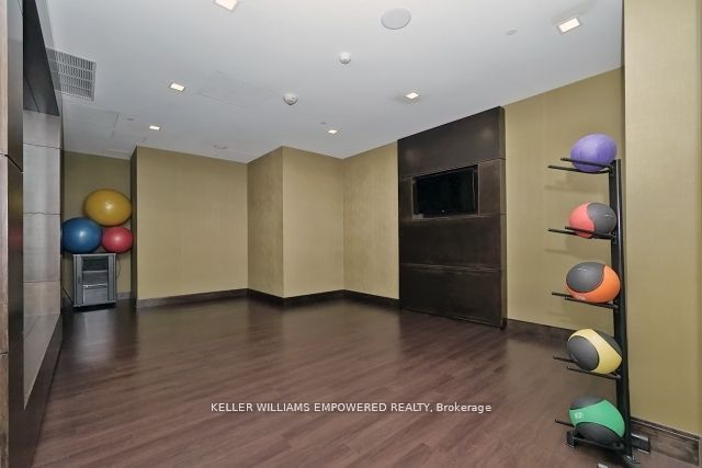 275 Yorkland Road 910 Property Photo 29