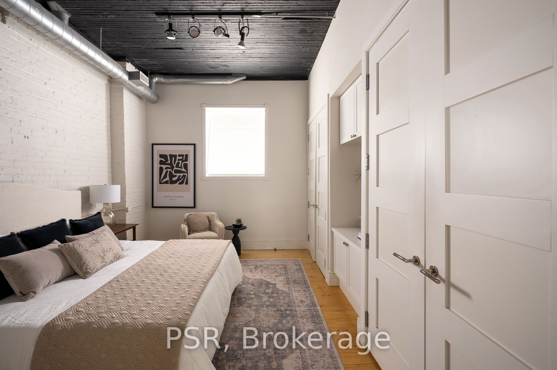 20 Brockton Avenue 8 Property Photo 15