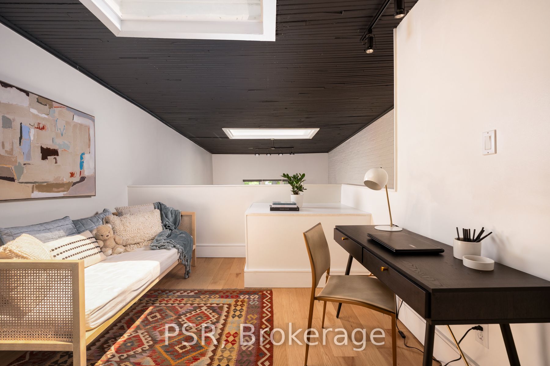 20 Brockton Avenue 8 Property Photo 31