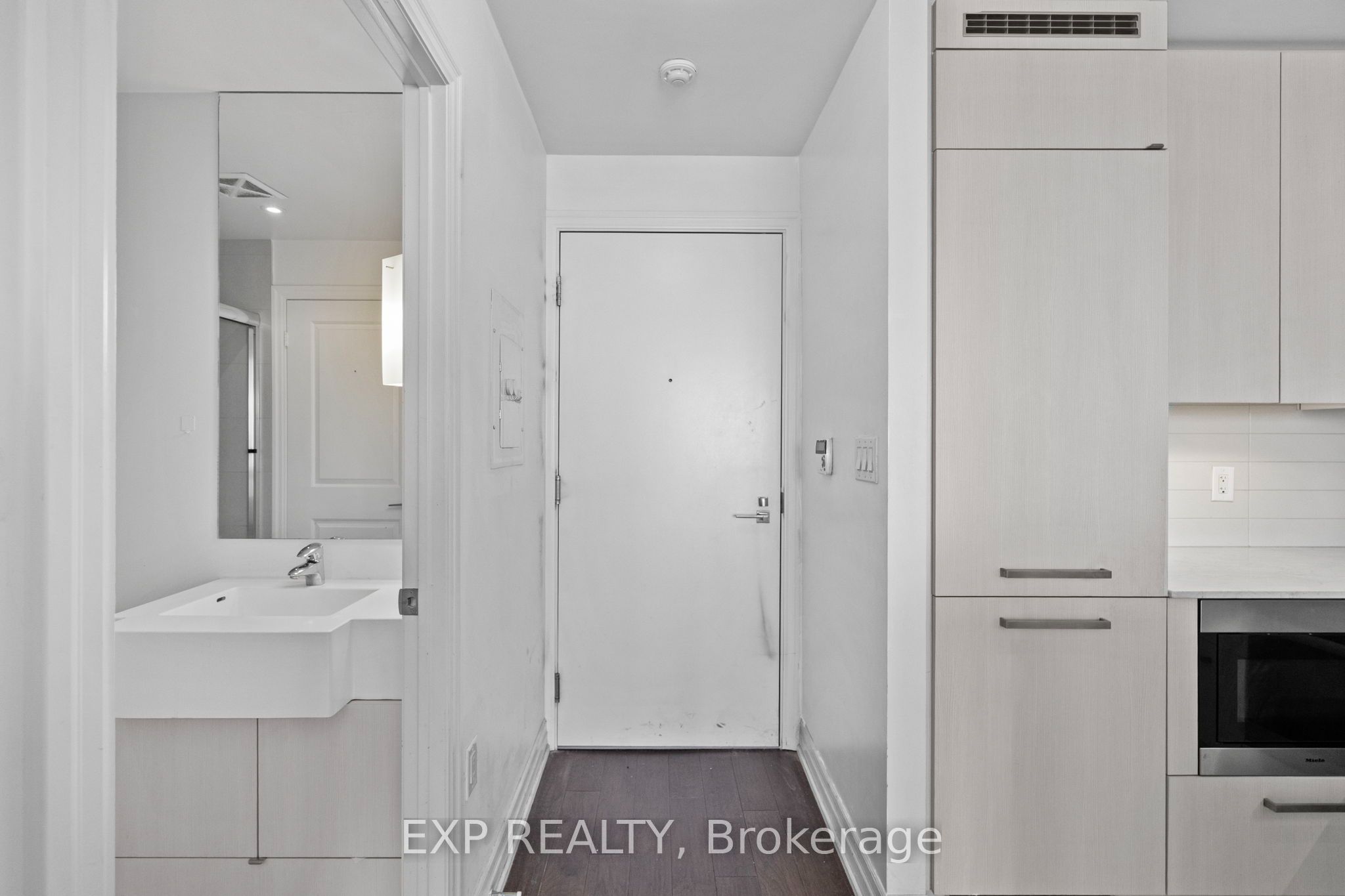 8 The Esplanade 3510 Property Photo 26