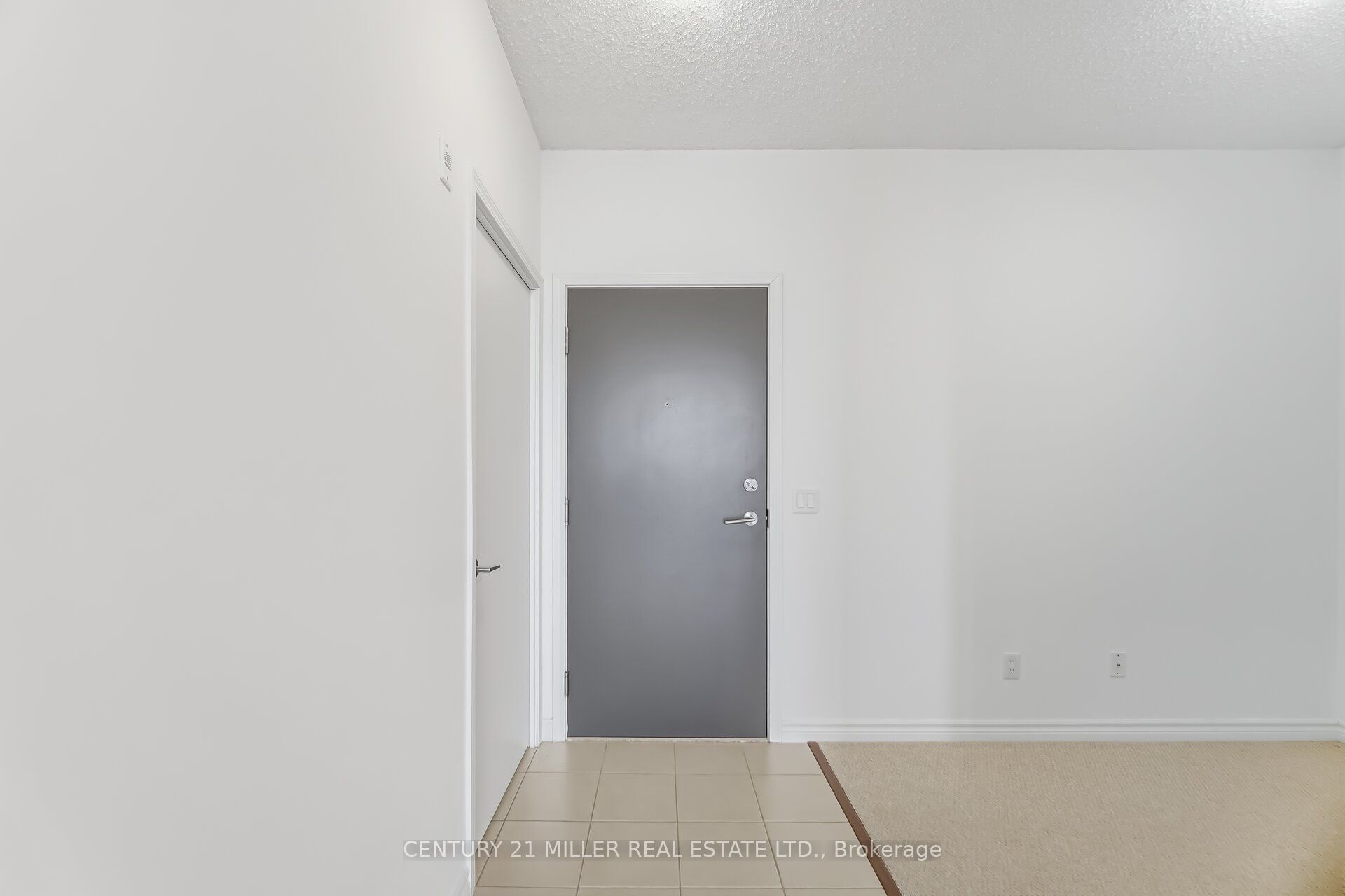 35 Saranac Boulevard Ph08 Property Photo 10