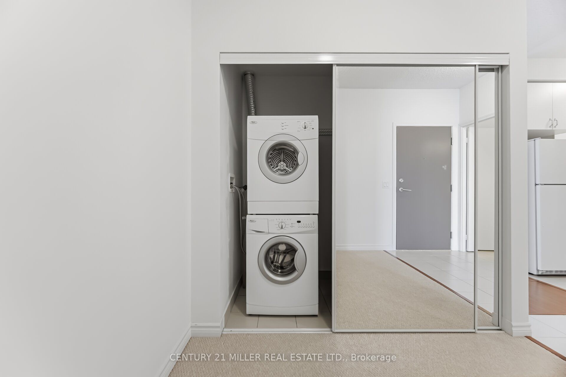 35 Saranac Boulevard Ph08 Property Photo 17
