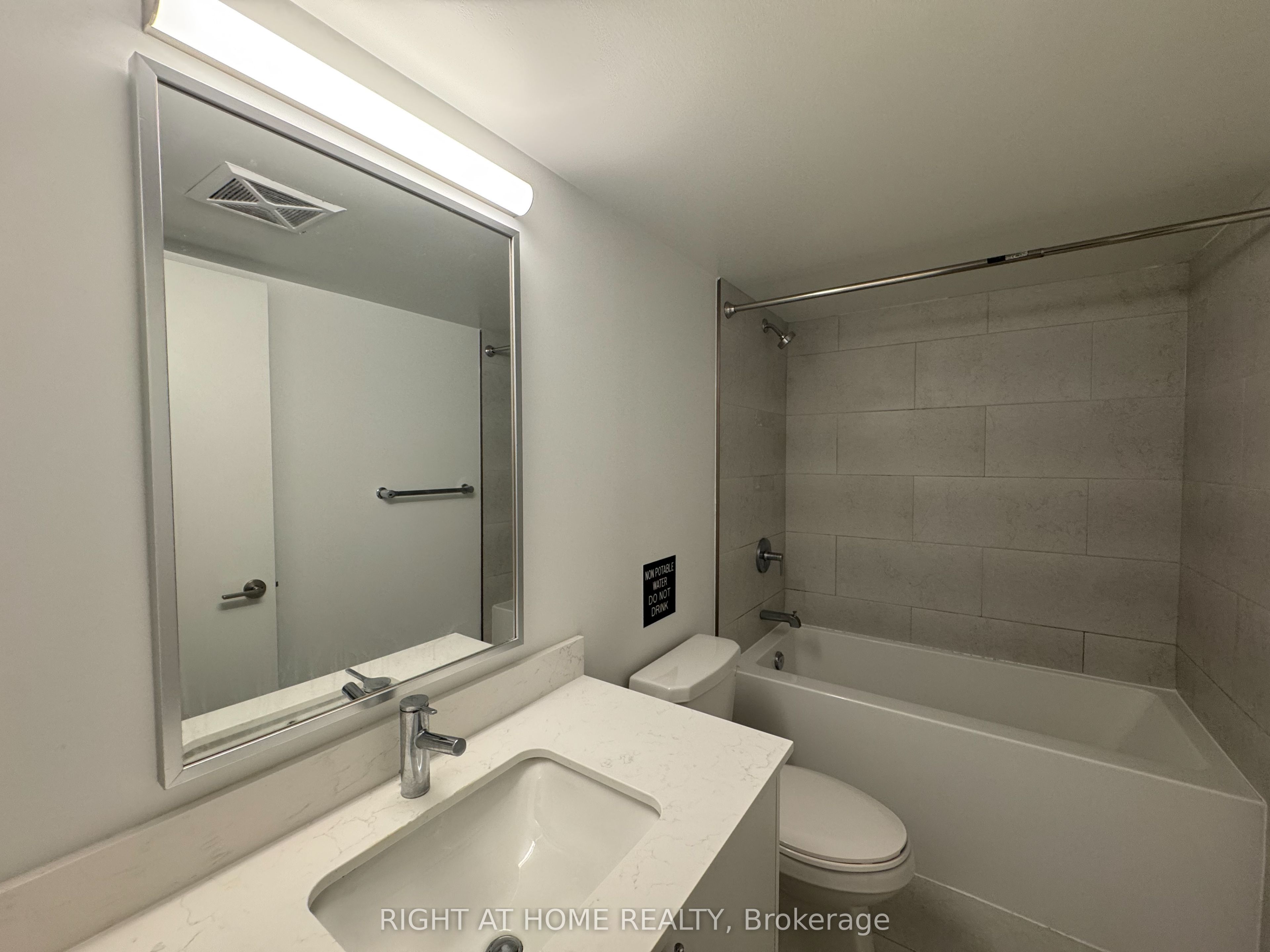 3 Strathgowan Avenue 326 Property Photo 20