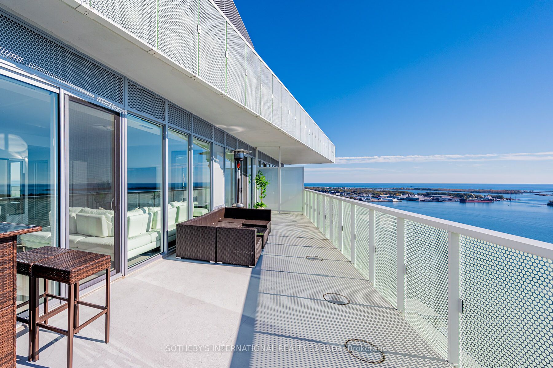 15 Queens Quay E 3403 Property Photo 22