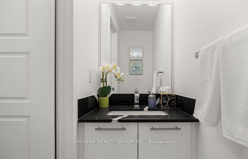 861 Sheppard Avenue W 49 Property Photo 15