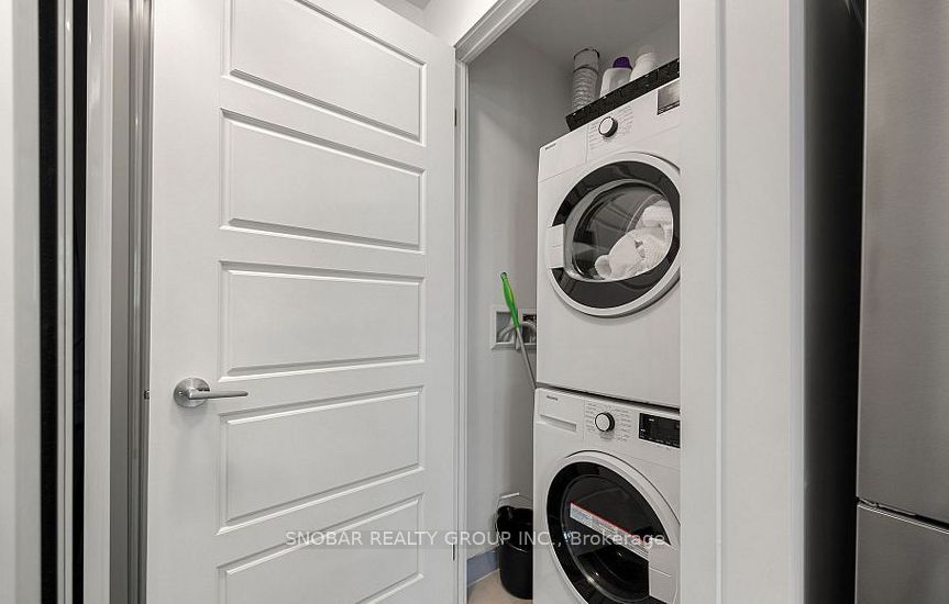 861 Sheppard Avenue W 49 Property Photo 17