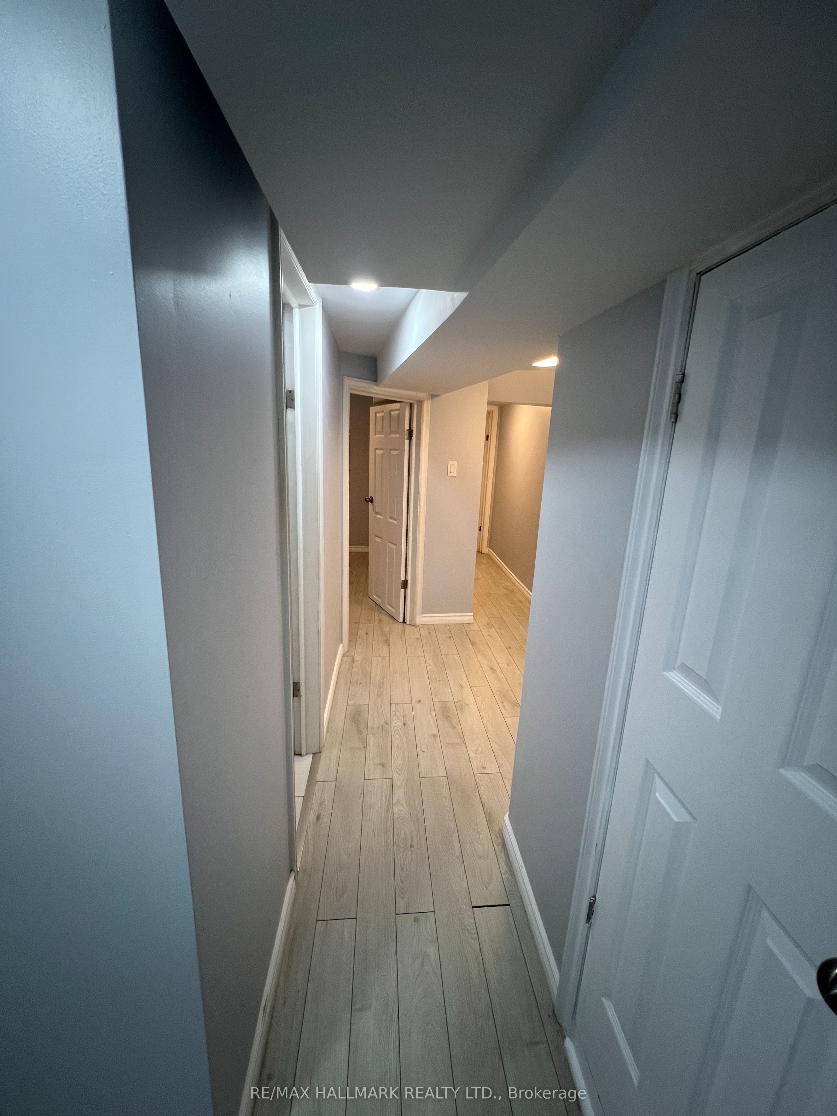 102 Barton Avenue #basement Property Photo 6