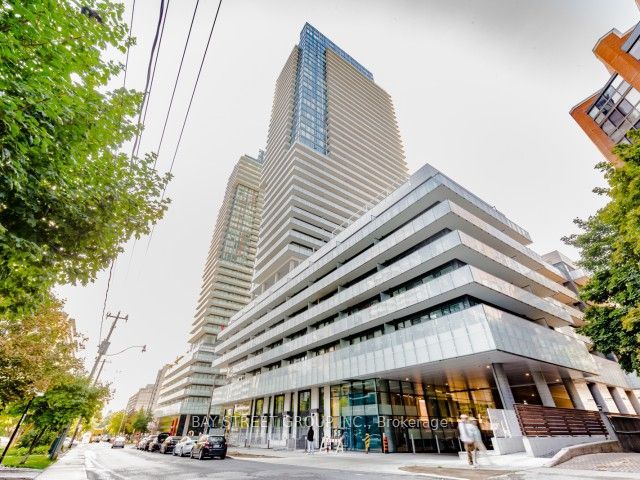 161 Roehampton Avenue 320 Property Photo 1